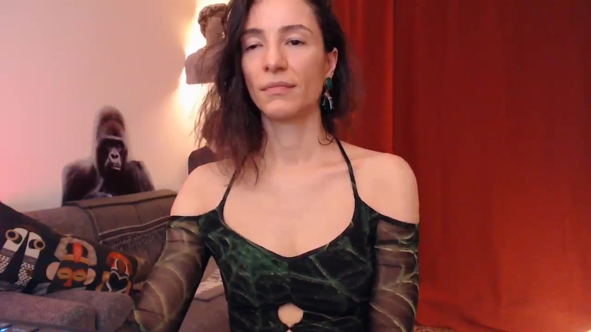 Gallery image thumbnail from Mora_Marvels's myfreecams stream on, 11/01/2025, 01:01 image 4 of 20