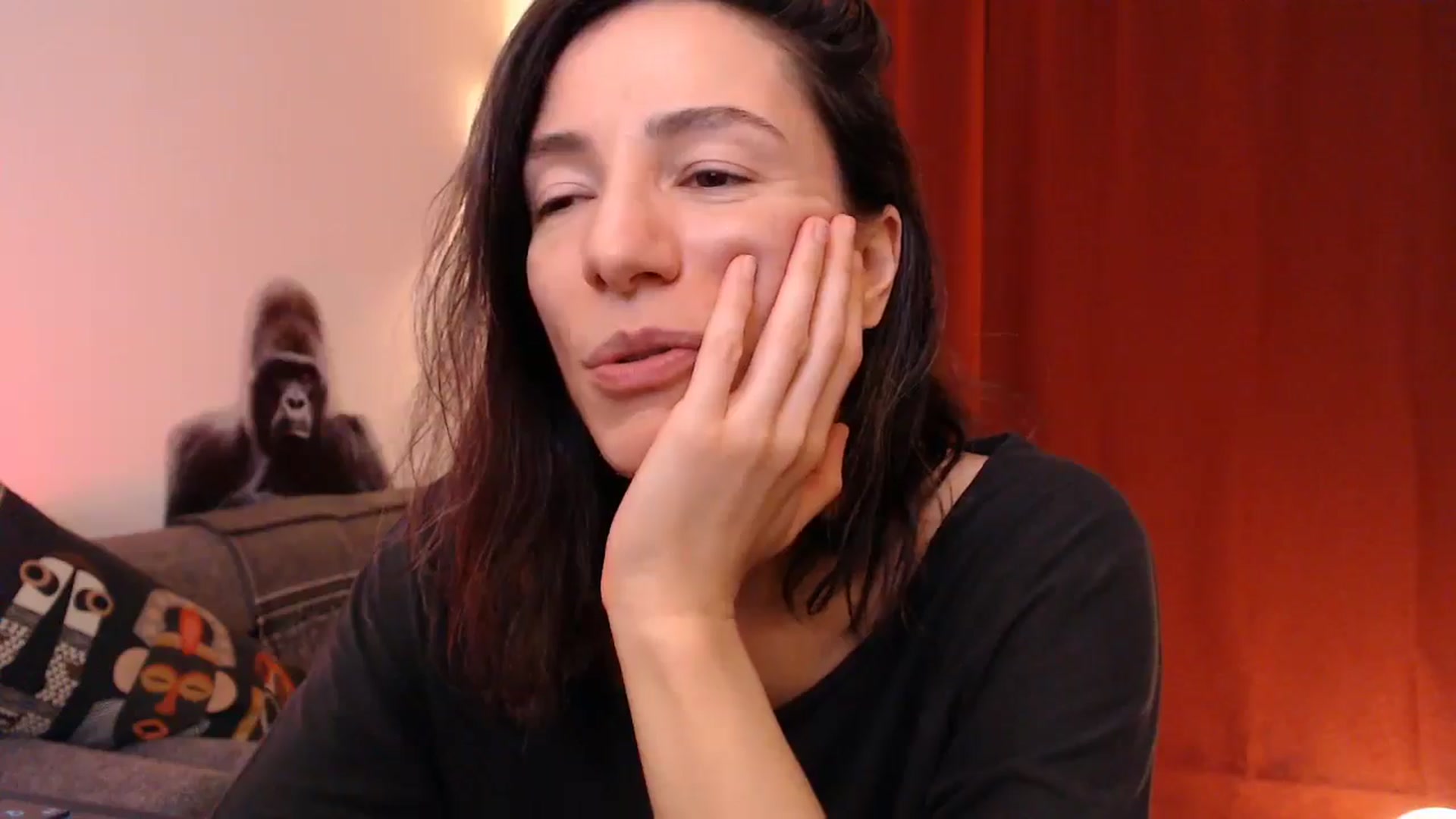 Gallery image thumbnail from Mora_Marvels's myfreecams stream on, 11/04/2025, 24:49 image 13 of 20