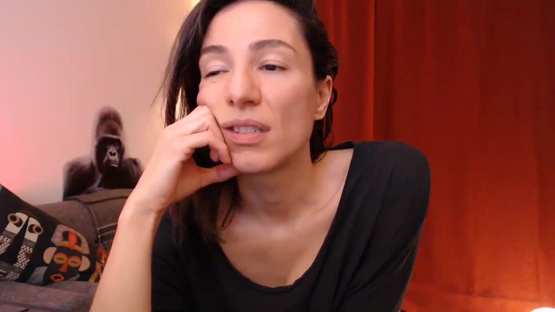 Gallery image thumbnail from Mora_Marvels's myfreecams stream on, 11/04/2025, 24:49 image 6 of 20
