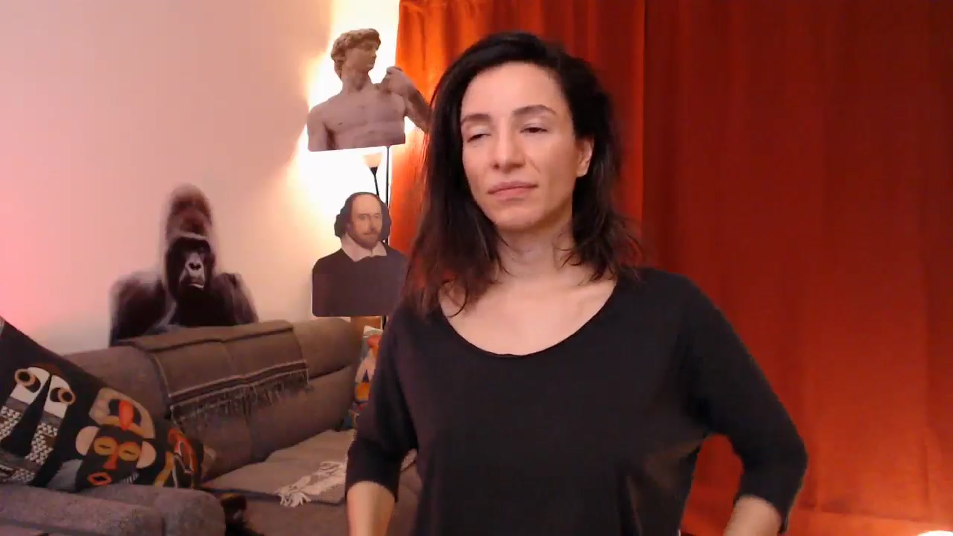 Gallery image thumbnail from Mora_Marvels's myfreecams stream on, 11/04/2025, 24:49 image 17 of 20