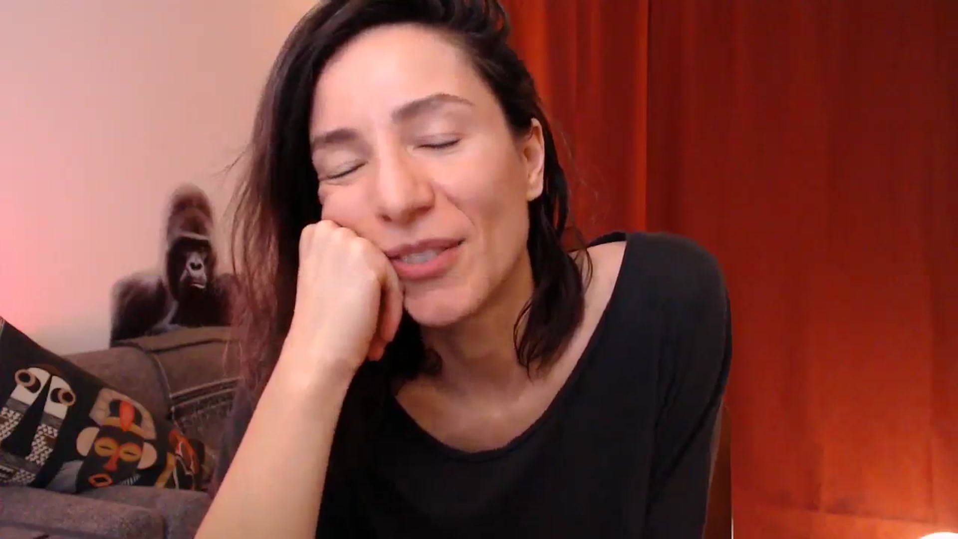 Gallery image thumbnail from Mora_Marvels's myfreecams stream on, 11/04/2025, 24:49 image 12 of 20