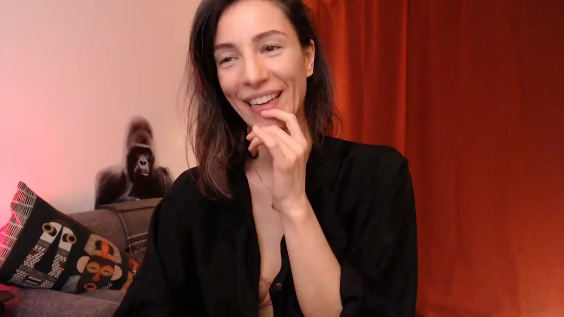 Gallery image thumbnail from Mora_Marvels's myfreecams stream on, 11/05/2025, 23:31 image 19 of 20