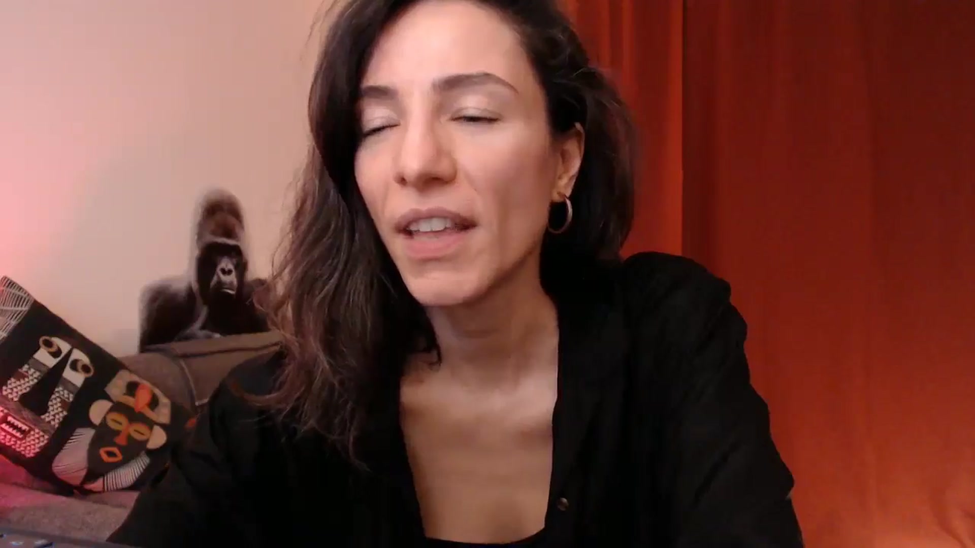 Gallery image thumbnail from Mora_Marvels's myfreecams stream on, 11/08/2025, 24:11 image 19 of 20