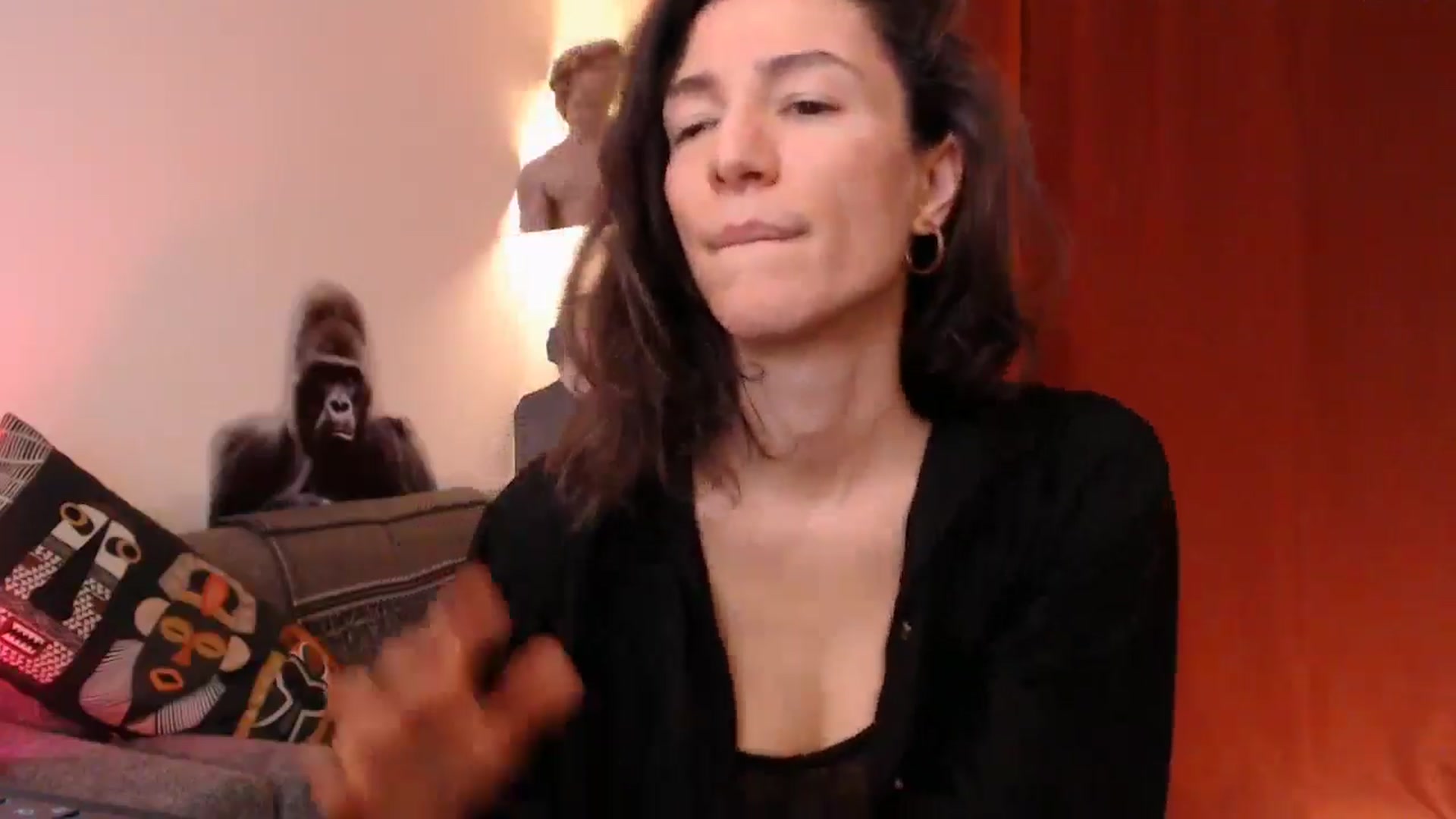 Gallery image thumbnail from Mora_Marvels's myfreecams stream on, 11/08/2025, 24:11 image 6 of 20