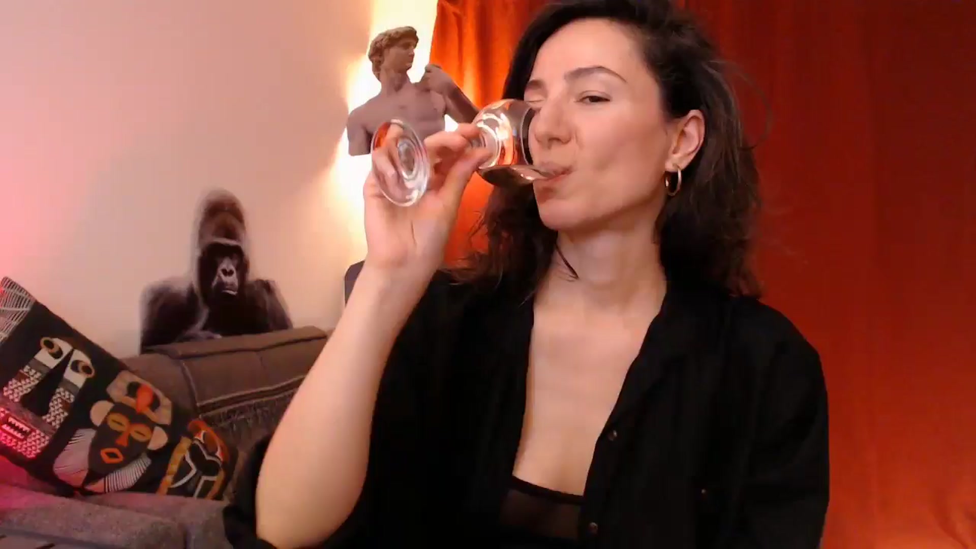Gallery image thumbnail from Mora_Marvels's myfreecams stream on, 11/08/2025, 24:11 image 1 of 20