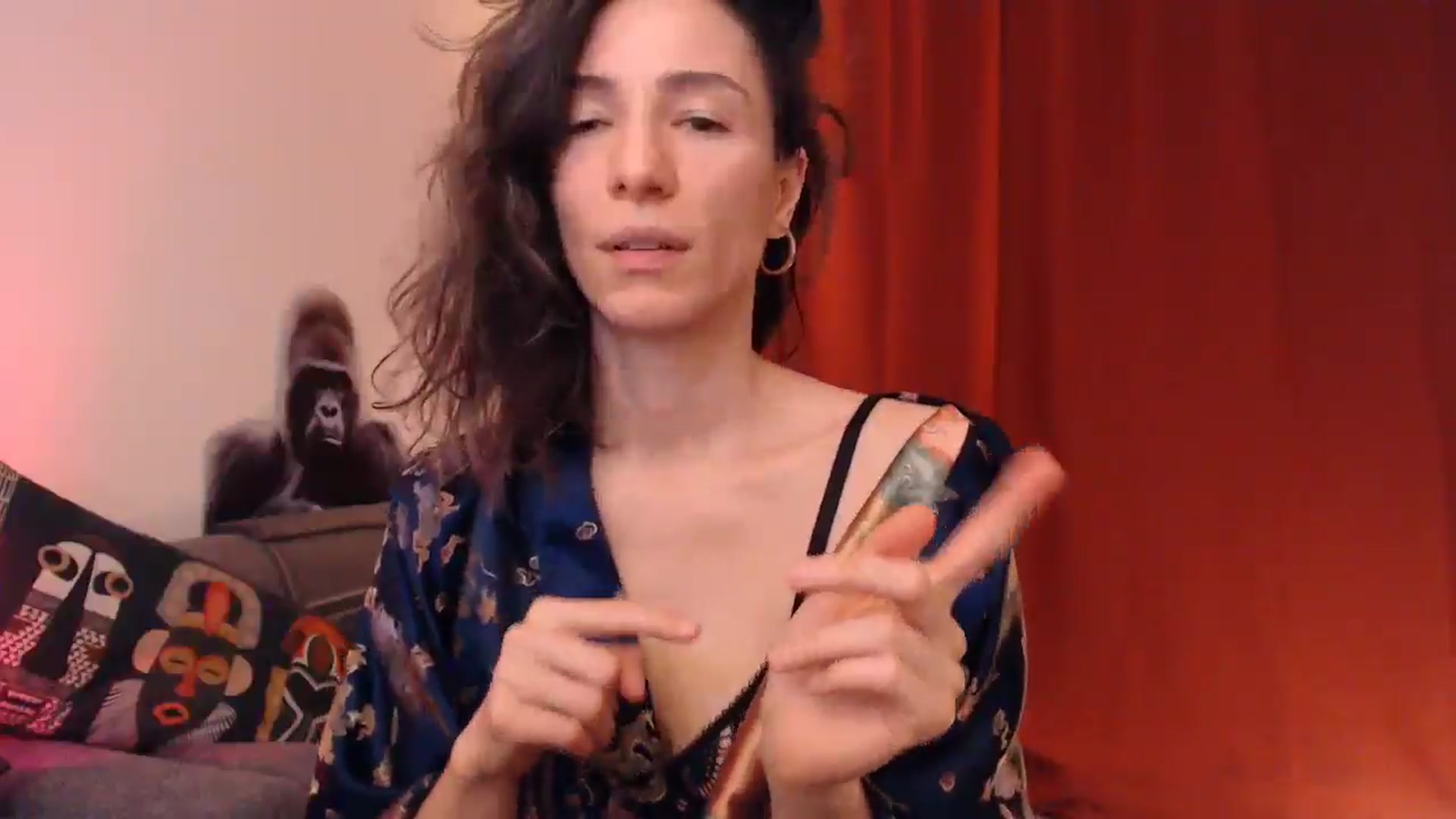 Gallery image thumbnail from Mora_Marvels's myfreecams stream on, 11/09/2025, 24:02 image 16 of 20