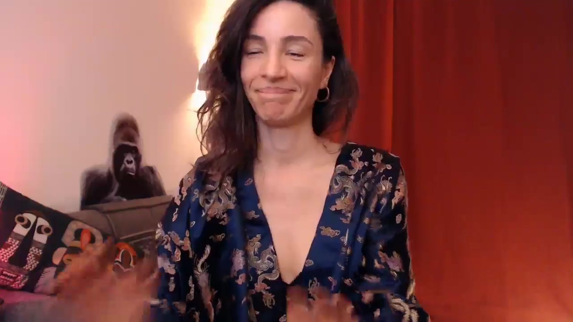 Gallery image thumbnail from Mora_Marvels's myfreecams stream on, 11/09/2025, 24:02 image 4 of 20