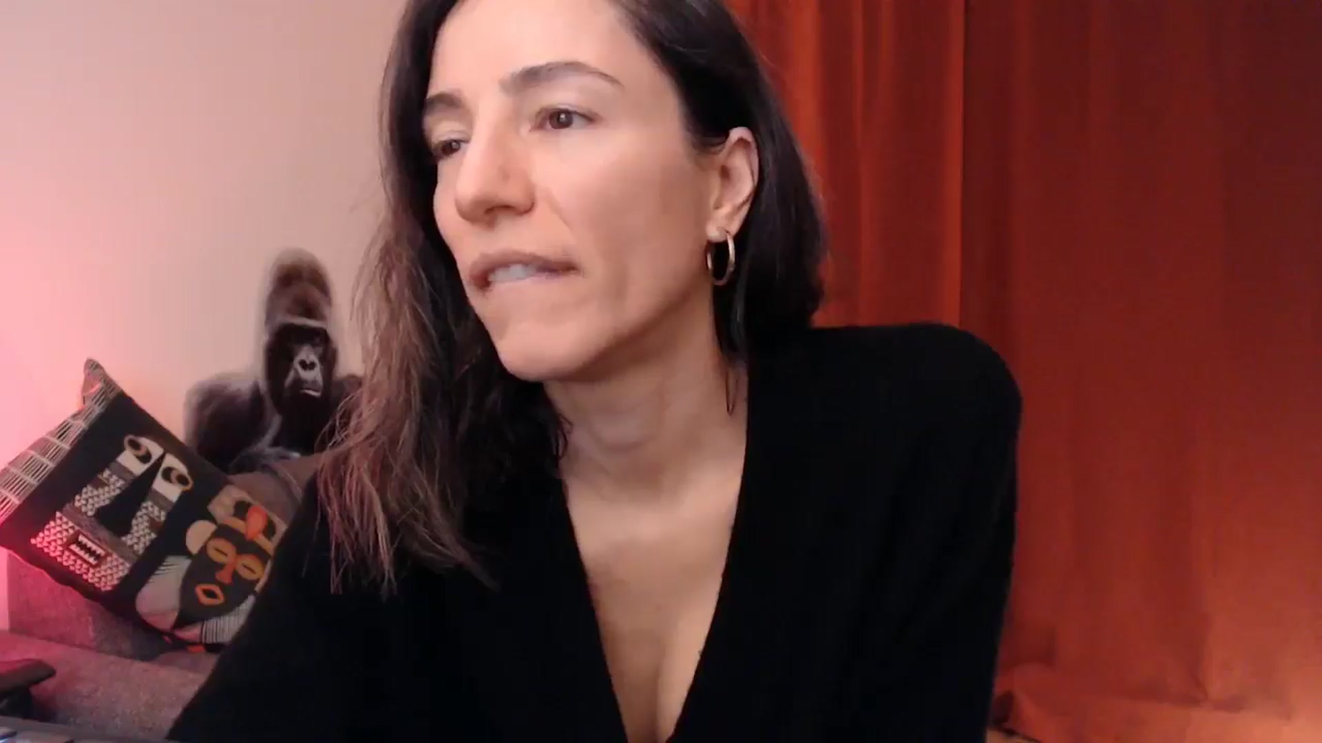 Gallery image thumbnail from Mora_Marvels's myfreecams stream on, 11/23/2025, 24:06 image 6 of 20