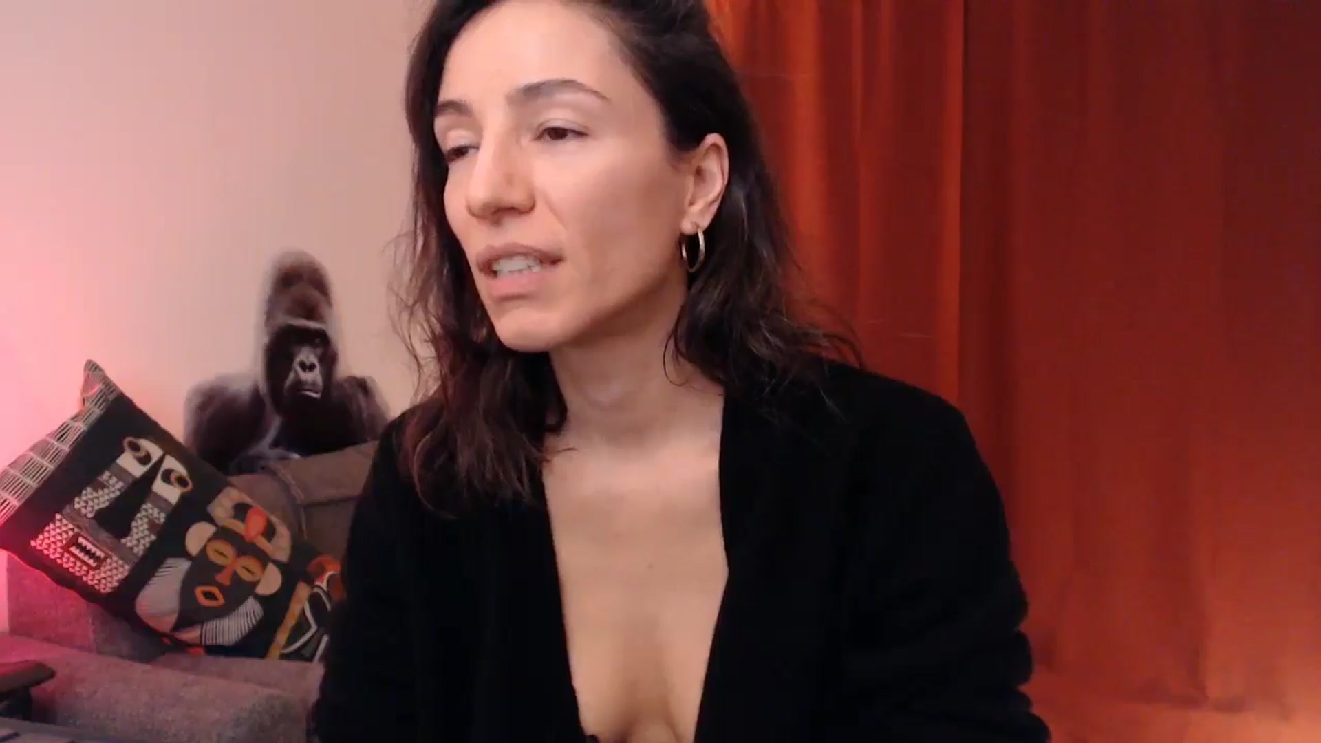 Gallery image thumbnail from Mora_Marvels's myfreecams stream on, 11/23/2025, 24:57 image 4 of 20