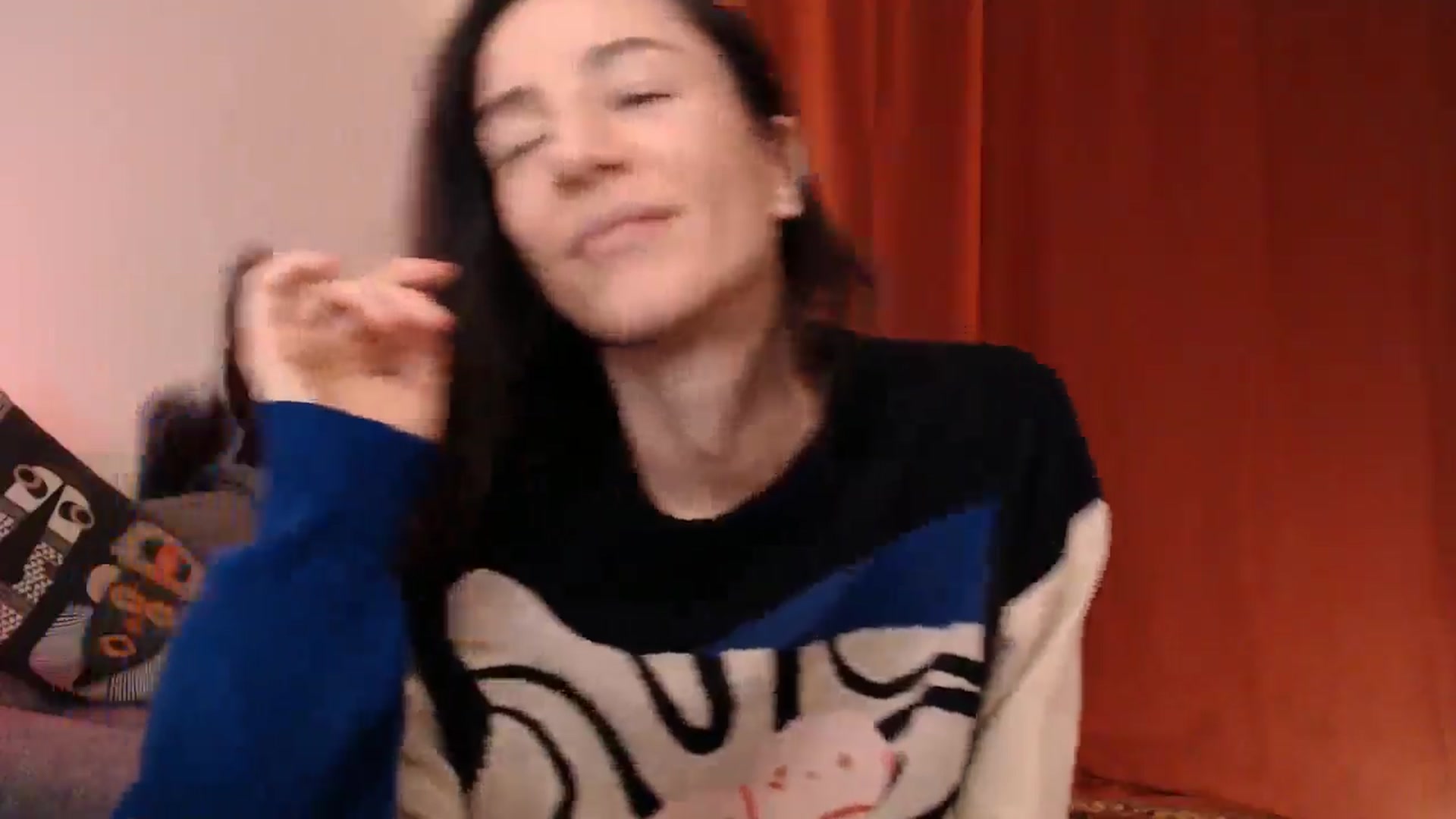 Gallery image thumbnail from Mora_Marvels's myfreecams stream on, 12/06/2025, 01:11 image 4 of 20