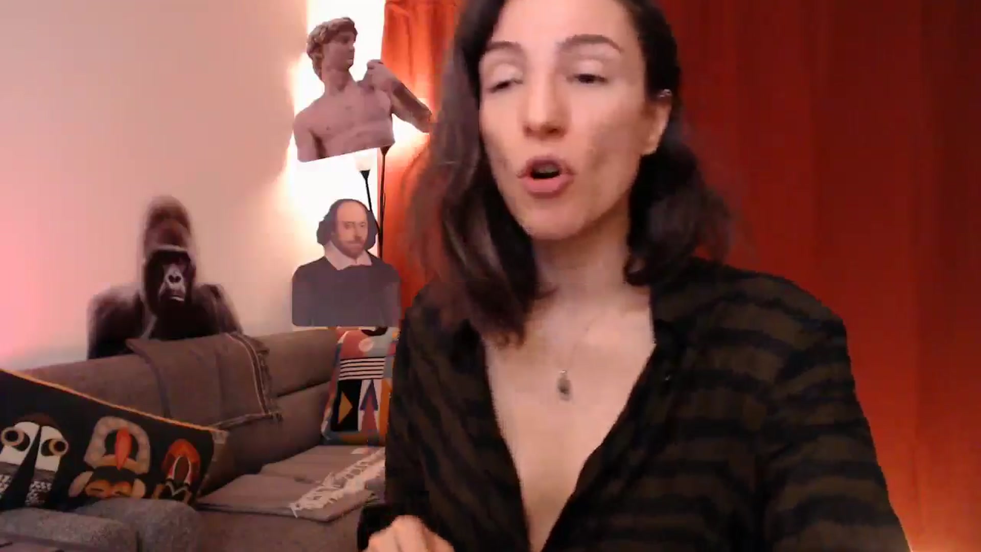 Gallery image thumbnail from Mora_Marvels's myfreecams stream on, 12/18/2025, 24:02 image 4 of 20