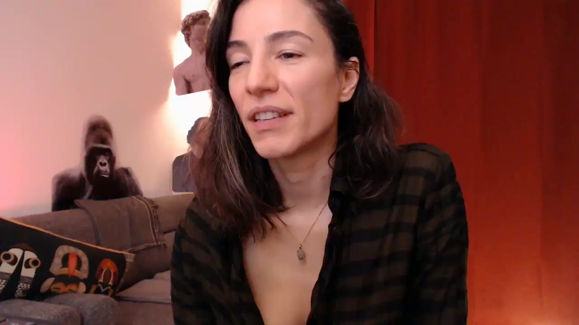 Gallery image thumbnail from Mora_Marvels's myfreecams stream on, 12/18/2025, 24:02 image 11 of 20