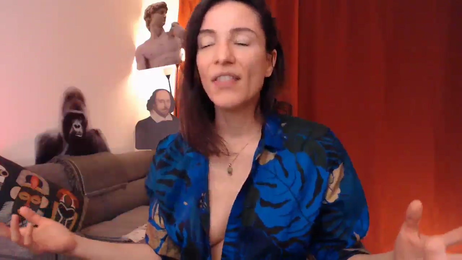 Gallery image thumbnail from Mora_Marvels's myfreecams stream on, 12/21/2025, 01:55 image 5 of 20