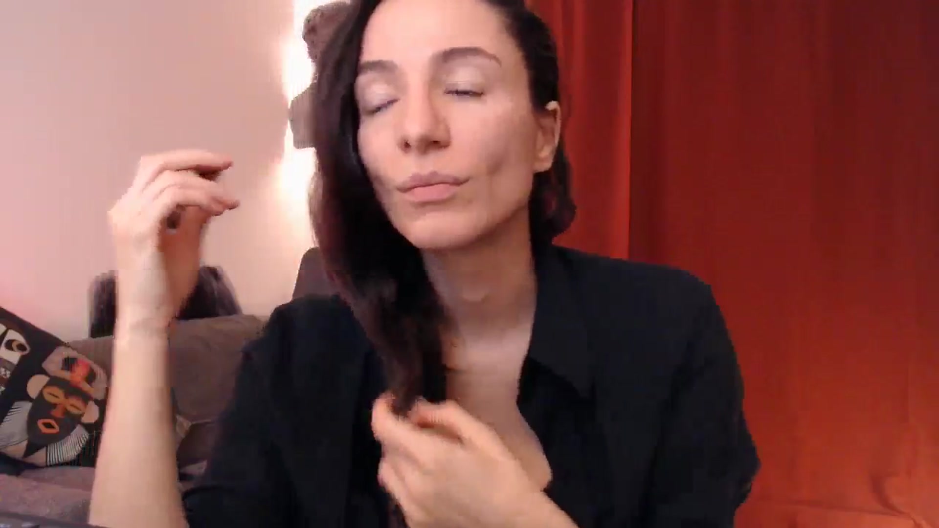 Gallery image thumbnail from Mora_Marvels's myfreecams stream on, 01/16/2026, 01:08 image 2 of 20