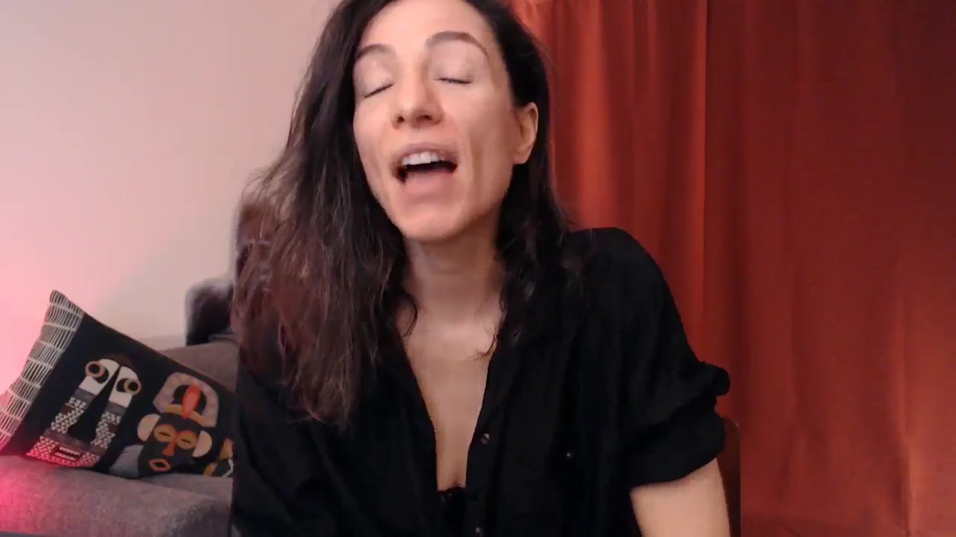 Gallery image thumbnail from Mora_Marvels's myfreecams stream on, 03/01/2026, 01:31 image 4 of 20