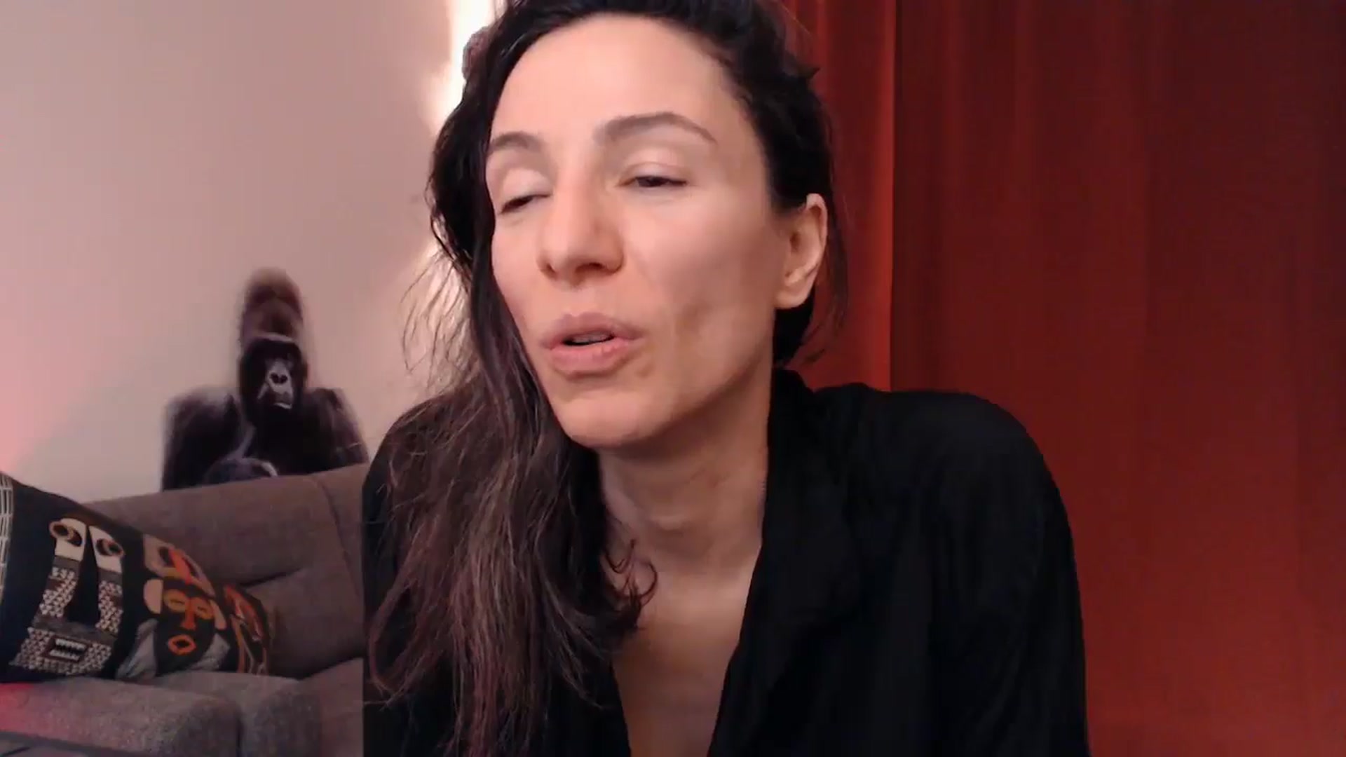 Gallery image thumbnail from Mora_Marvels's myfreecams stream on, 04/12/2026, 24:02 image 16 of 20