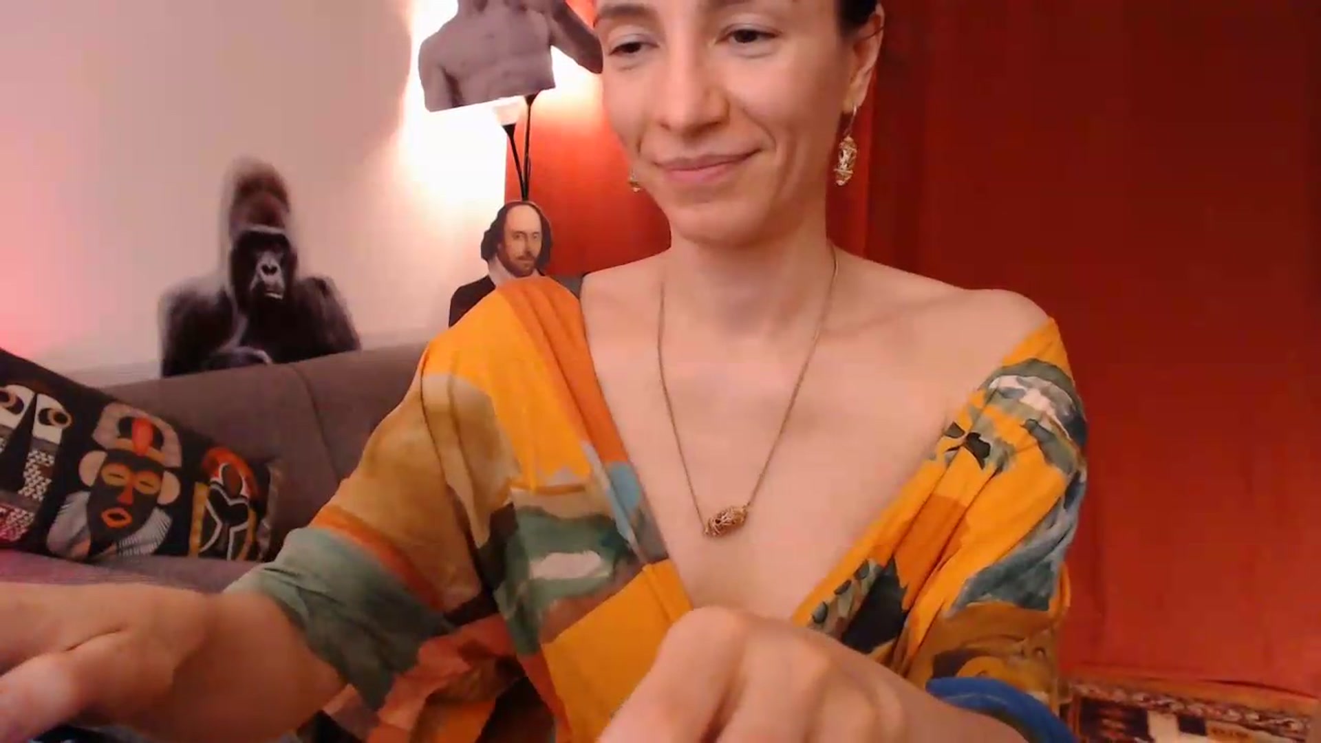 Gallery image thumbnail from Mora_Marvels's myfreecams stream on, 06/20/2026, 24:03 image 15 of 20