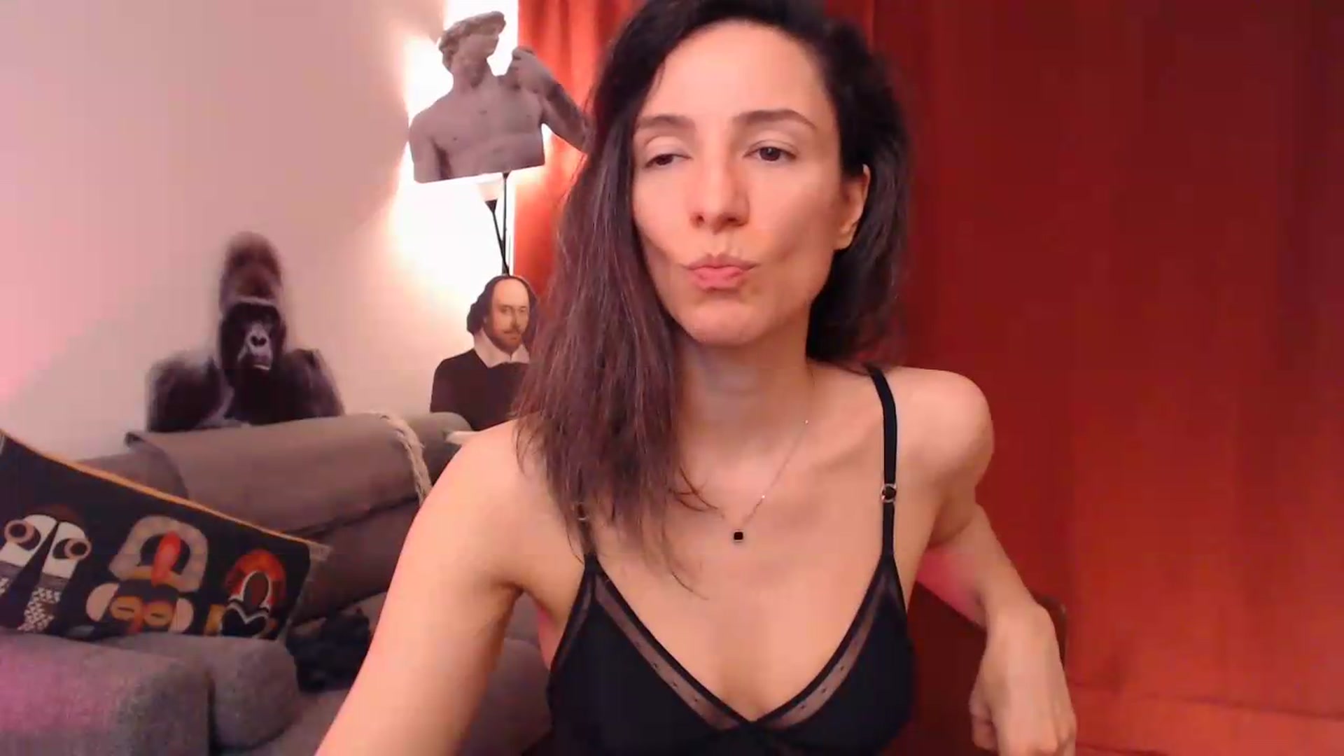 Gallery image thumbnail from Mora_Marvels's myfreecams stream on, 09/04/2026, 24:21 image 18 of 20