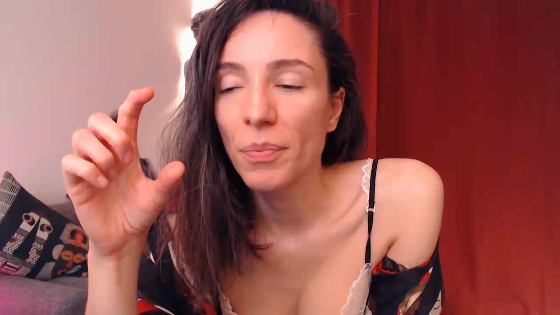 Gallery image thumbnail from Mora_Marvels's myfreecams stream on, 09/07/2026, 24:28 image 10 of 20