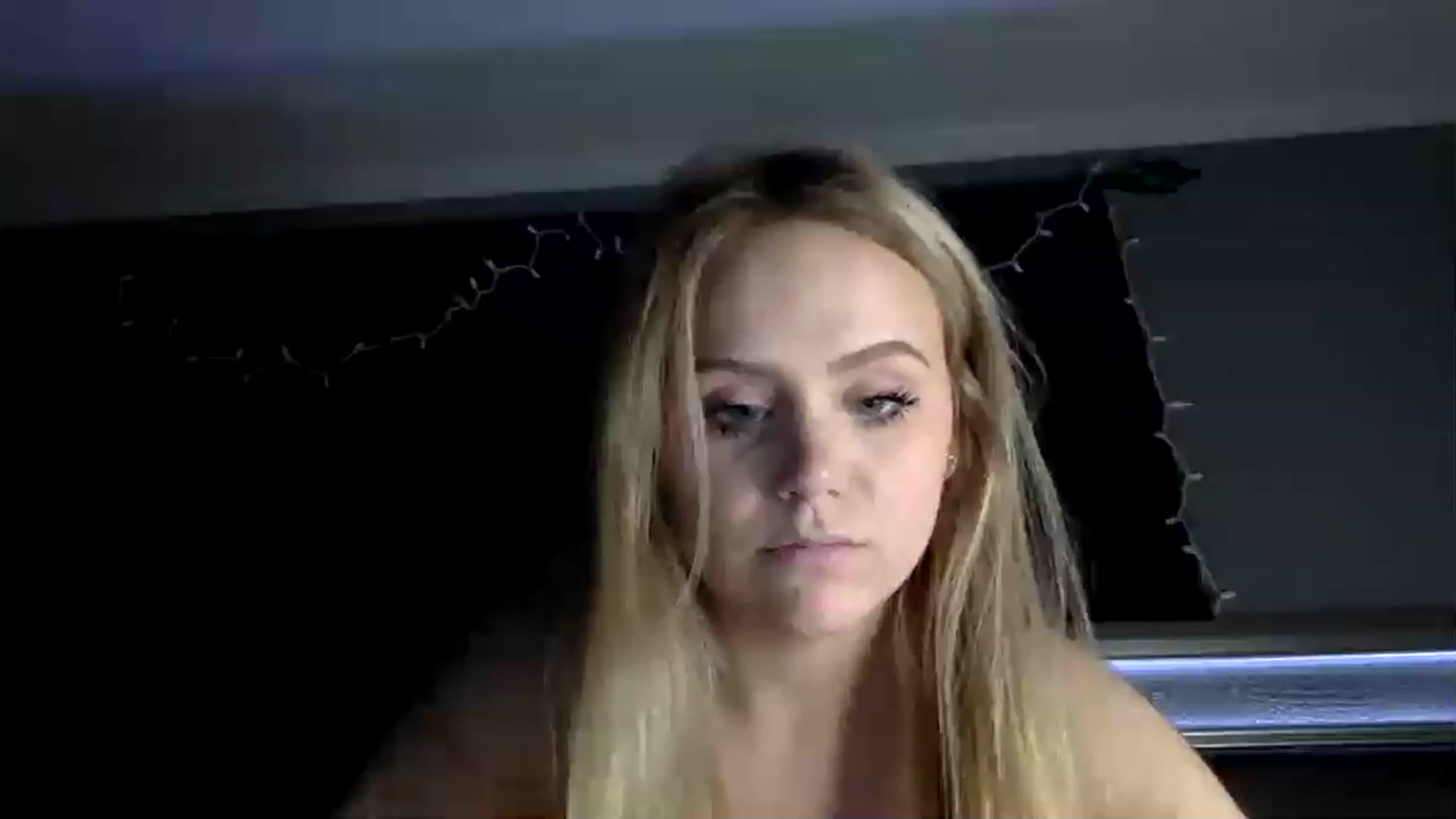 Gallery image thumbnail from More4mia's myfreecams stream on, 01/04/2023, 05:33 image 5 of 20