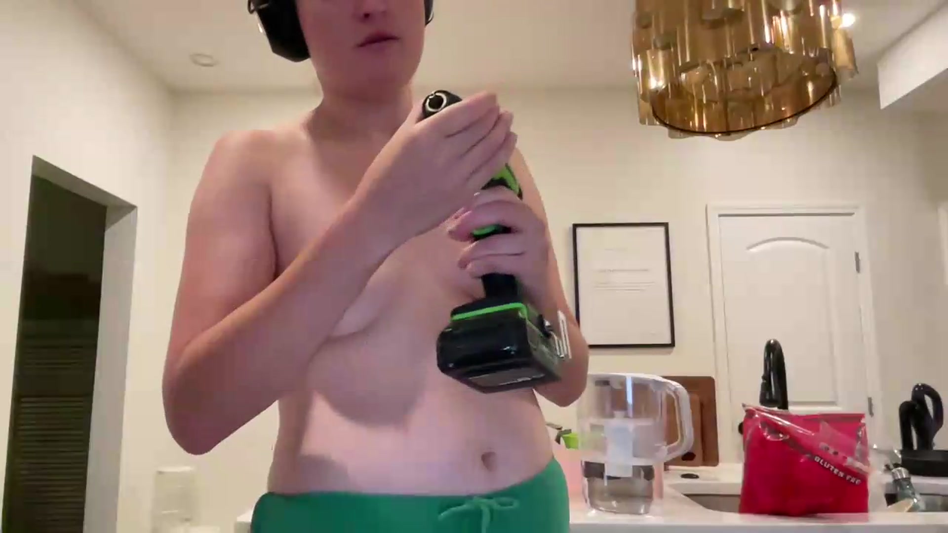 Gallery image thumbnail from MoreSuction's myfreecams stream on, 07/24/2026, 24:51 image 14 of 20