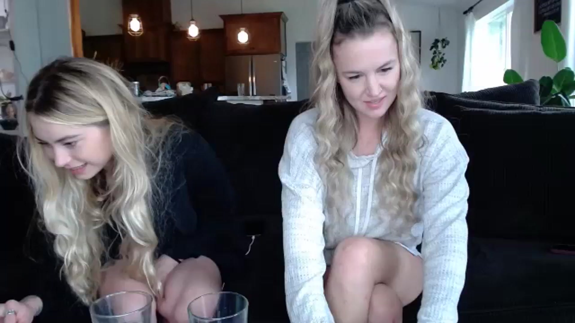 Gallery image thumbnail from MorganMeadows's myfreecams stream on, 11/05/2023, 21:23 image 13 of 20