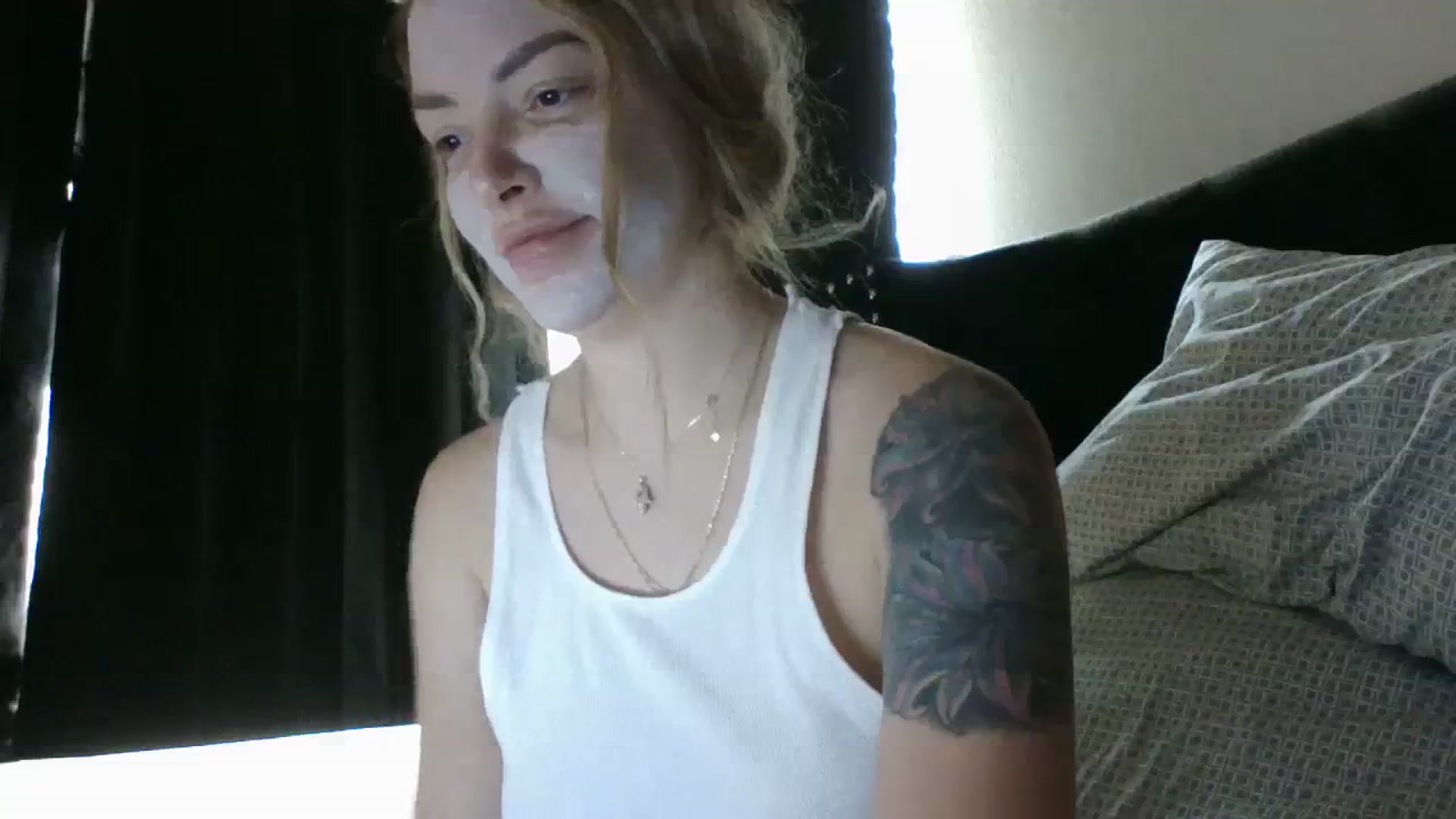 Gallery image thumbnail from MorganX69's myfreecams stream on, 08/26/2023, 18:27 image 17 of 20