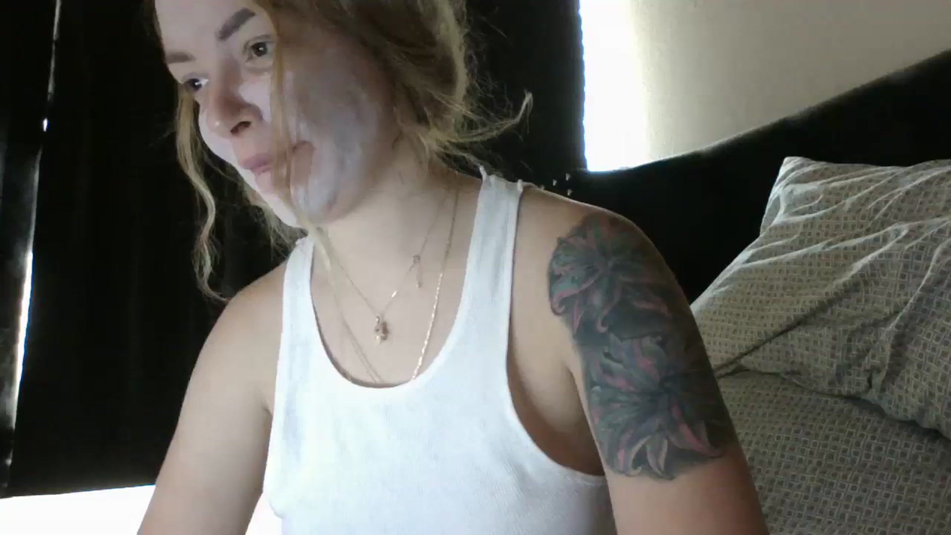 Gallery image thumbnail from MorganX69's myfreecams stream on, 08/26/2023, 18:27 image 12 of 20