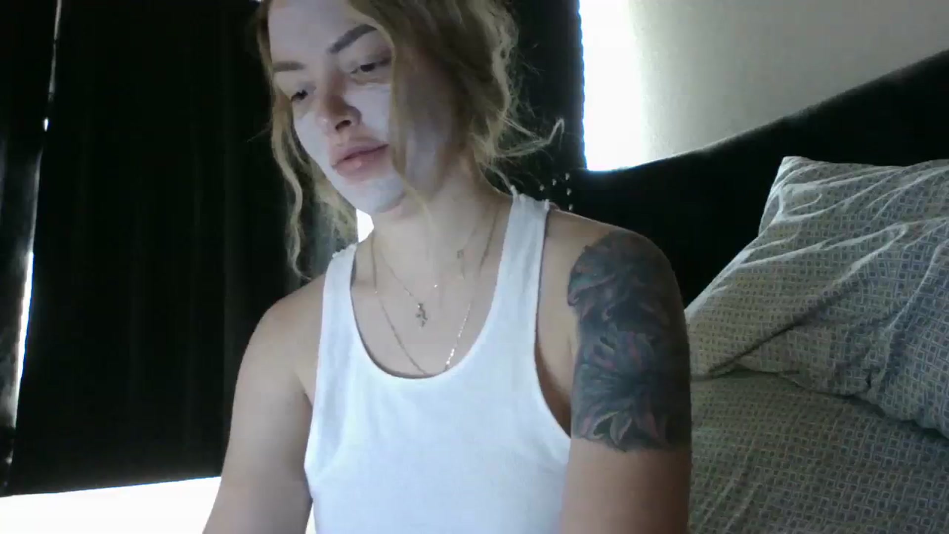 Gallery image thumbnail from MorganX69's myfreecams stream on, 08/26/2023, 18:27 image 14 of 20