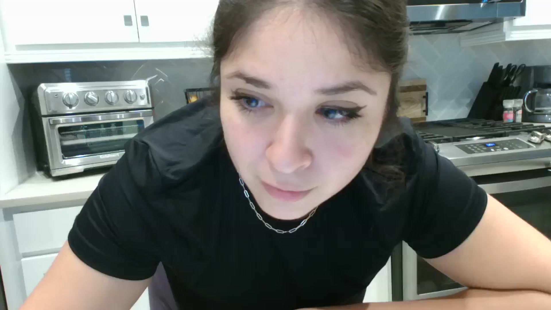 Gallery image thumbnail from MorganX69's myfreecams stream on, 09/06/2023, 23:09 image 17 of 20