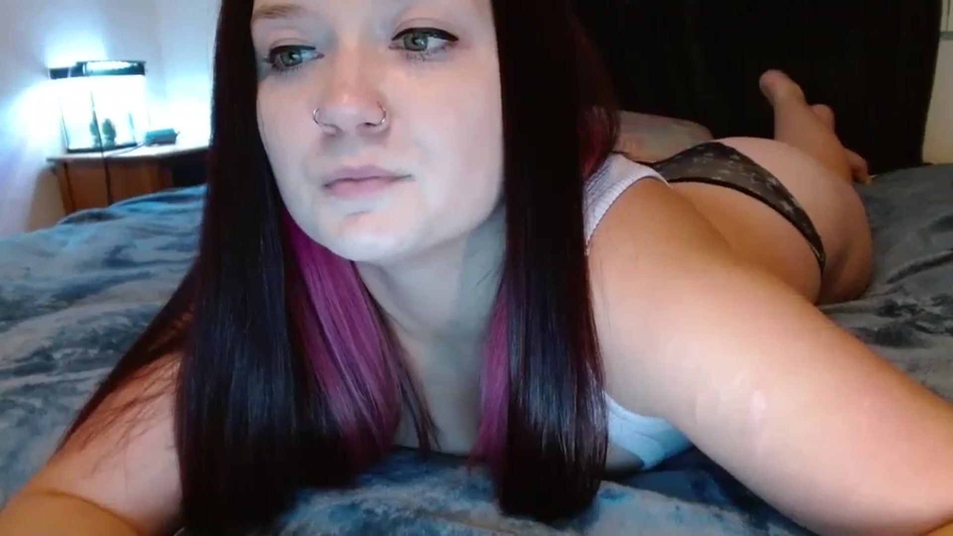 Gallery image thumbnail from Morgann2025's myfreecams stream on, 12/31/2025, 19:46 image 6 of 20