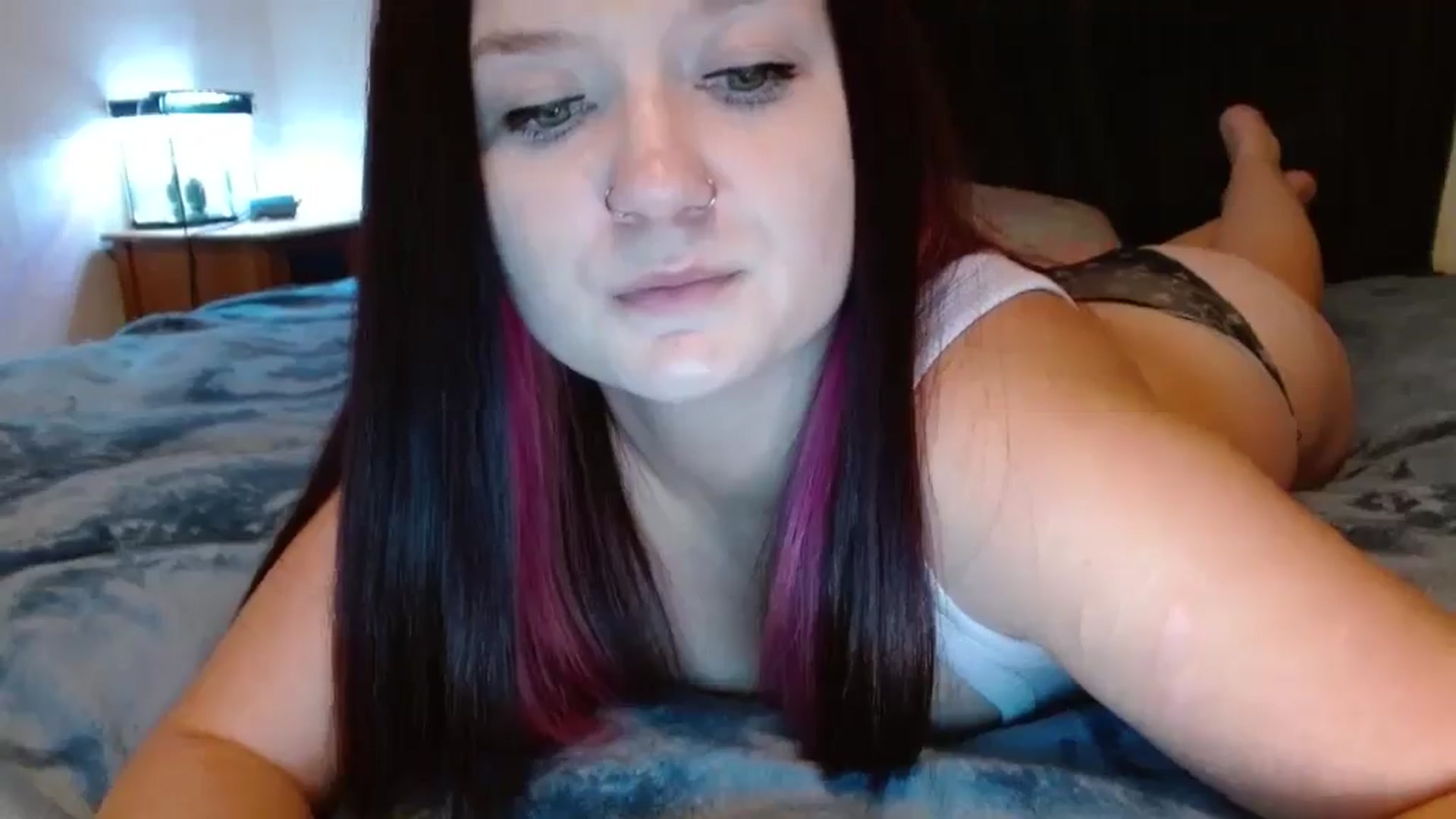 Gallery image thumbnail from Morgann2025's myfreecams stream on, 12/31/2025, 19:46 image 16 of 20