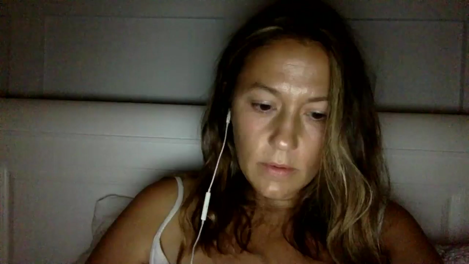 Gallery image thumbnail from Morganpreece1's myfreecams stream on, 08/14/2024, 21:56 image 19 of 20