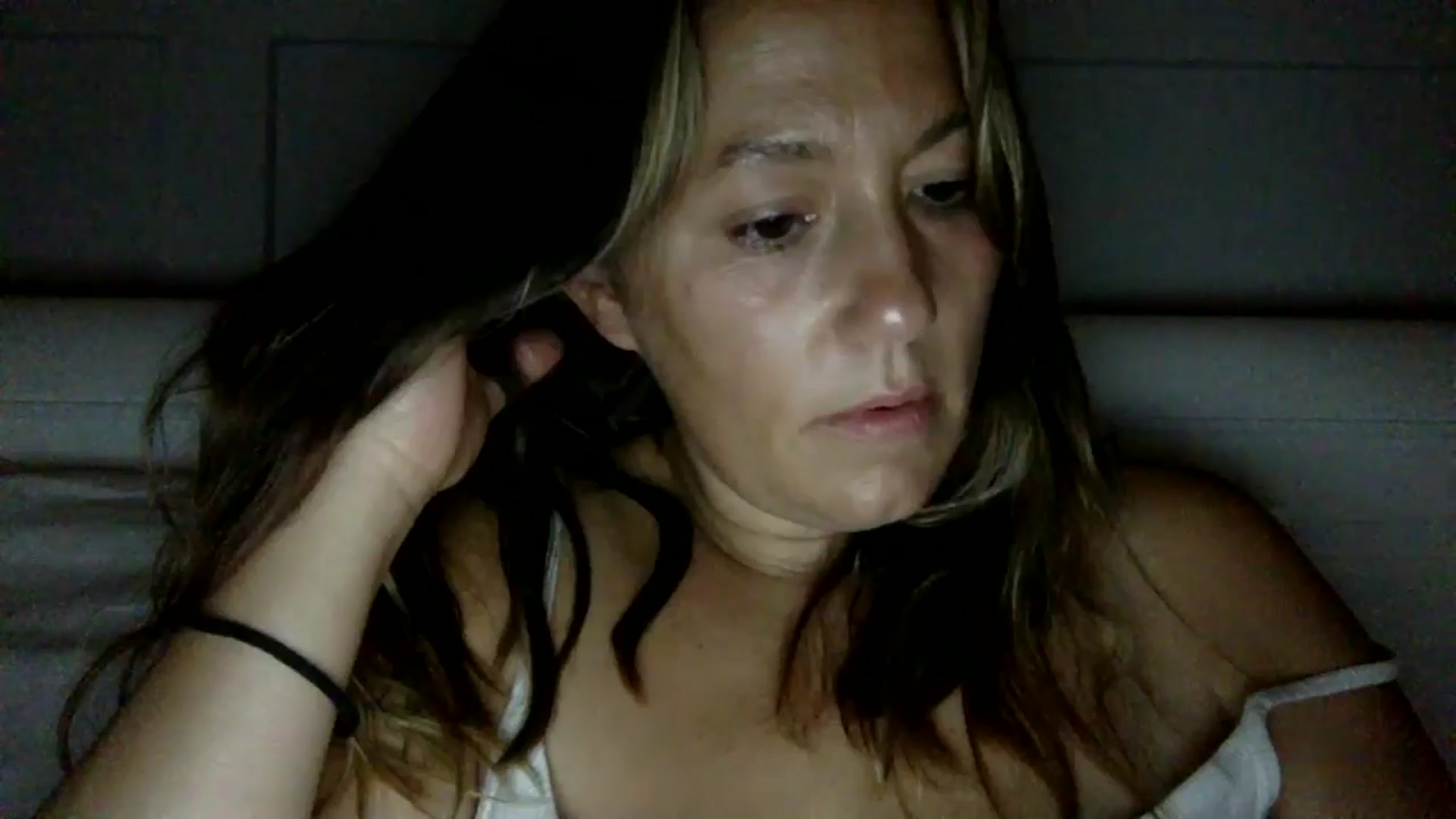 Gallery image thumbnail from Morganpreece1's myfreecams stream on, 08/26/2024, 21:15 image 14 of 20