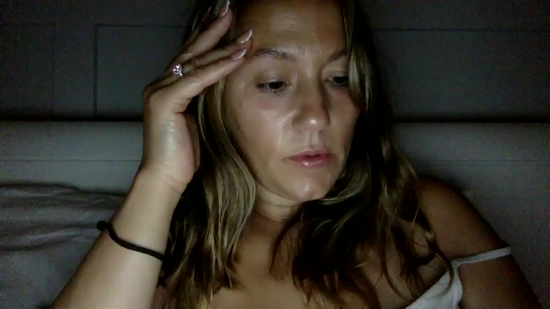 Gallery image thumbnail from Morganpreece1's myfreecams stream on, 08/26/2024, 21:15 image 16 of 20
