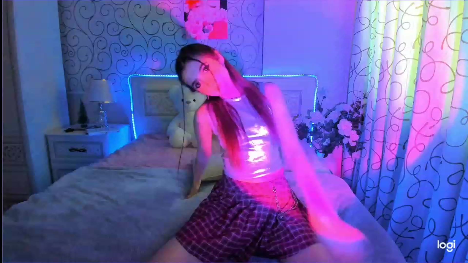 Gallery image thumbnail from Moroccandia's myfreecams stream on, 01/29/2023, 11:39 image 3 of 20