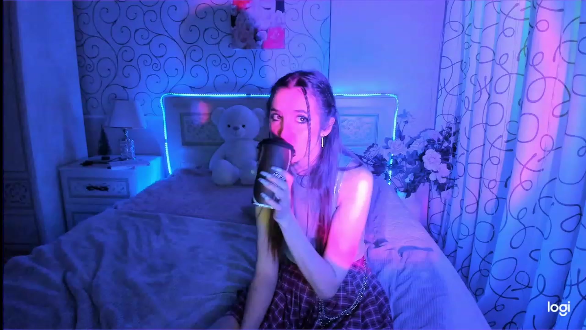 Gallery image thumbnail from Moroccandia's myfreecams stream on, 01/29/2023, 12:32 image 2 of 20