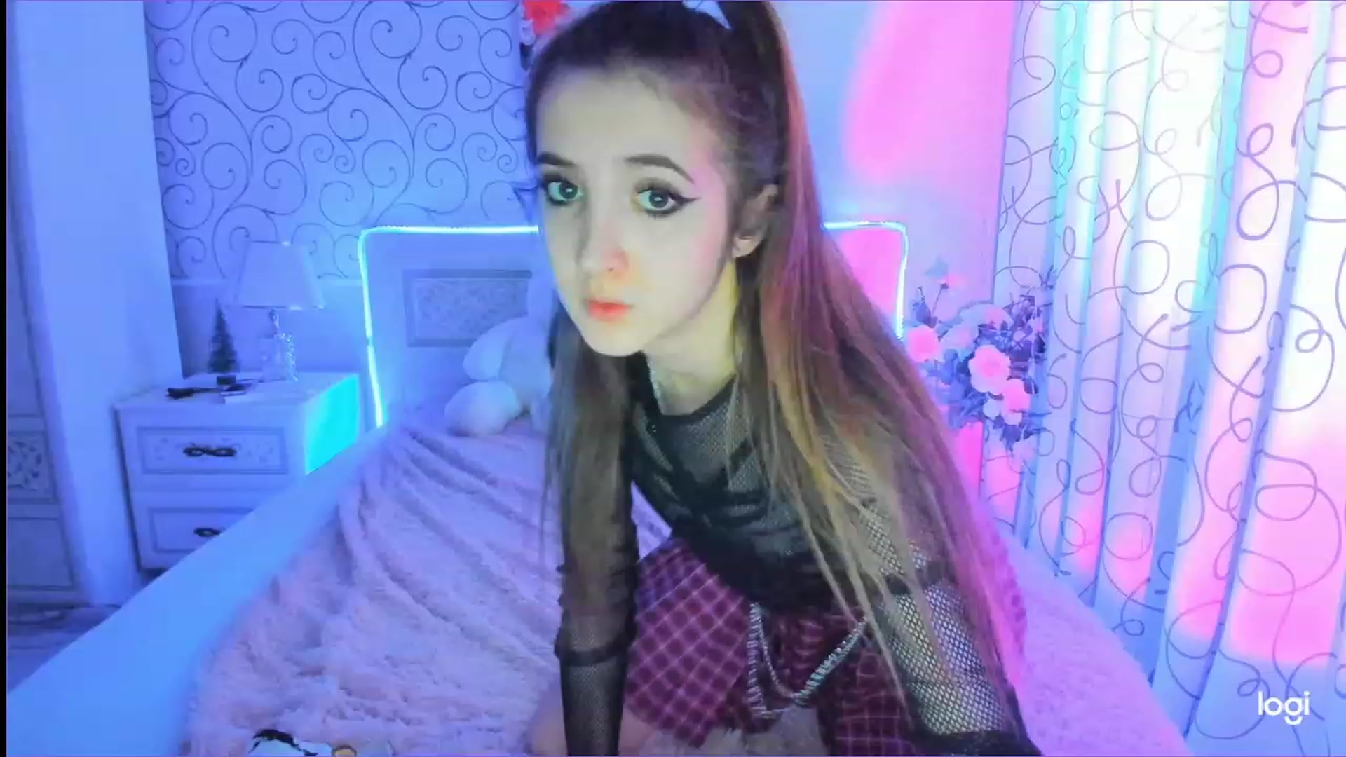 Gallery image thumbnail from Moroccandia's myfreecams stream on, 02/12/2023, 12:55 image 7 of 20