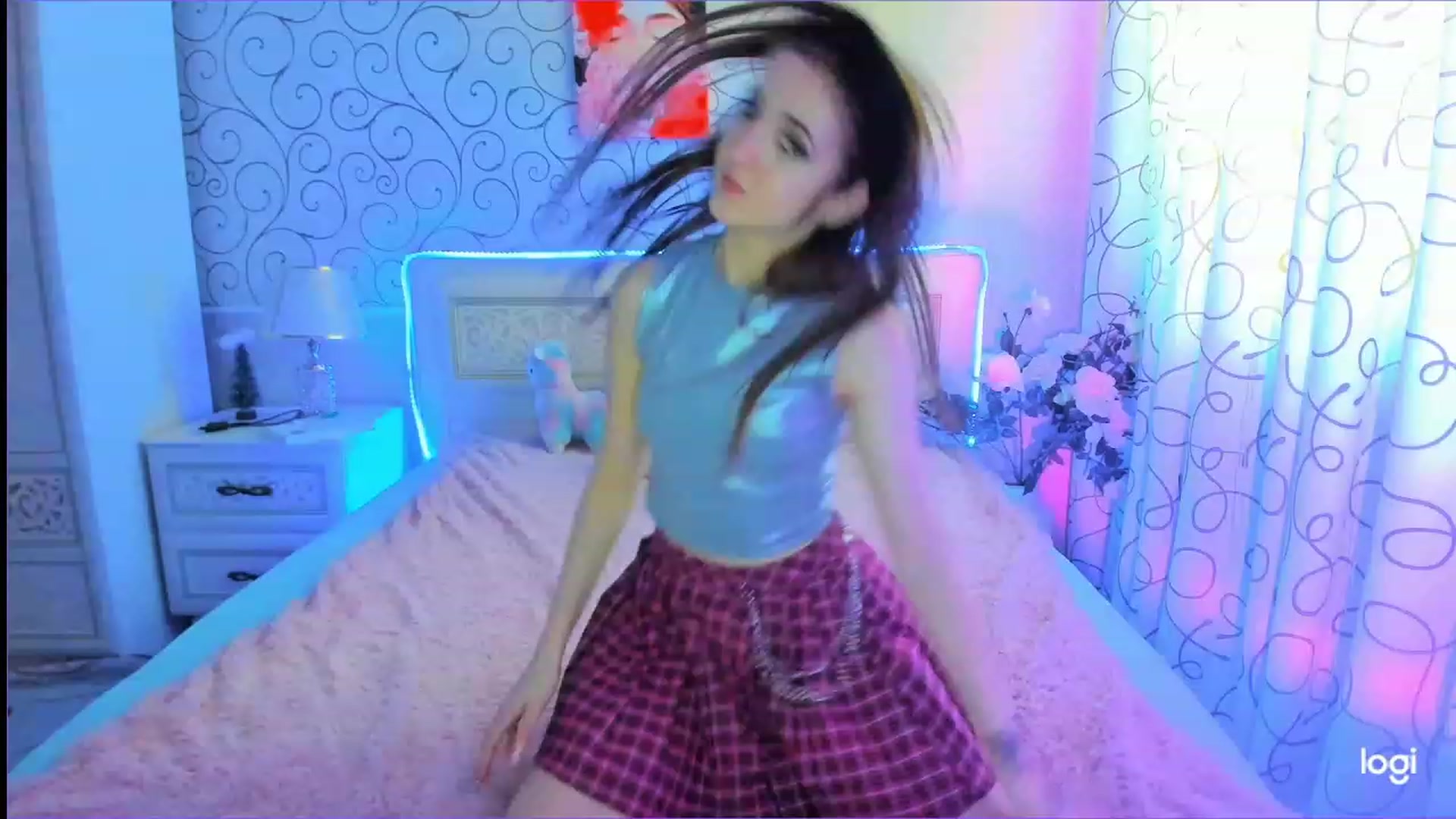 Gallery image thumbnail from Moroccandia's myfreecams stream on, 02/19/2023, 10:17 image 10 of 20