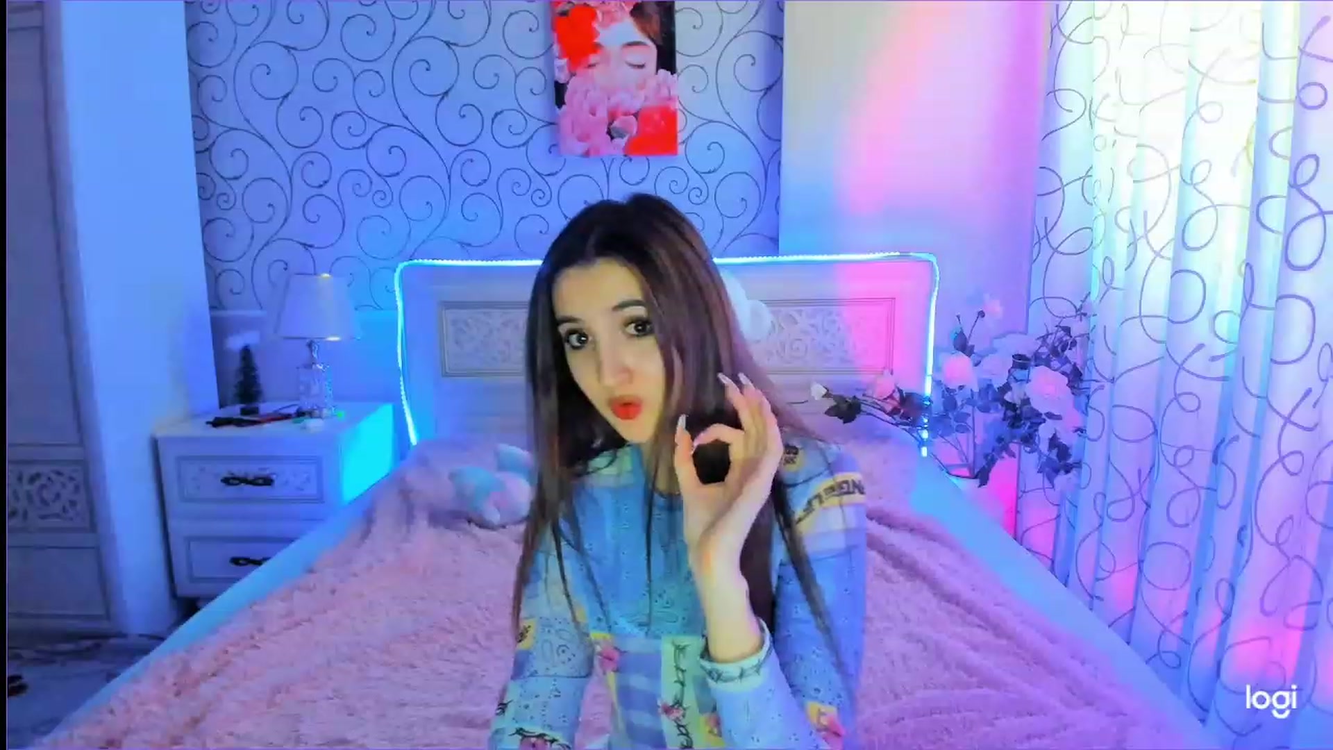 Gallery image thumbnail from Moroccandia's myfreecams stream on, 02/21/2023, 10:54 image 12 of 20