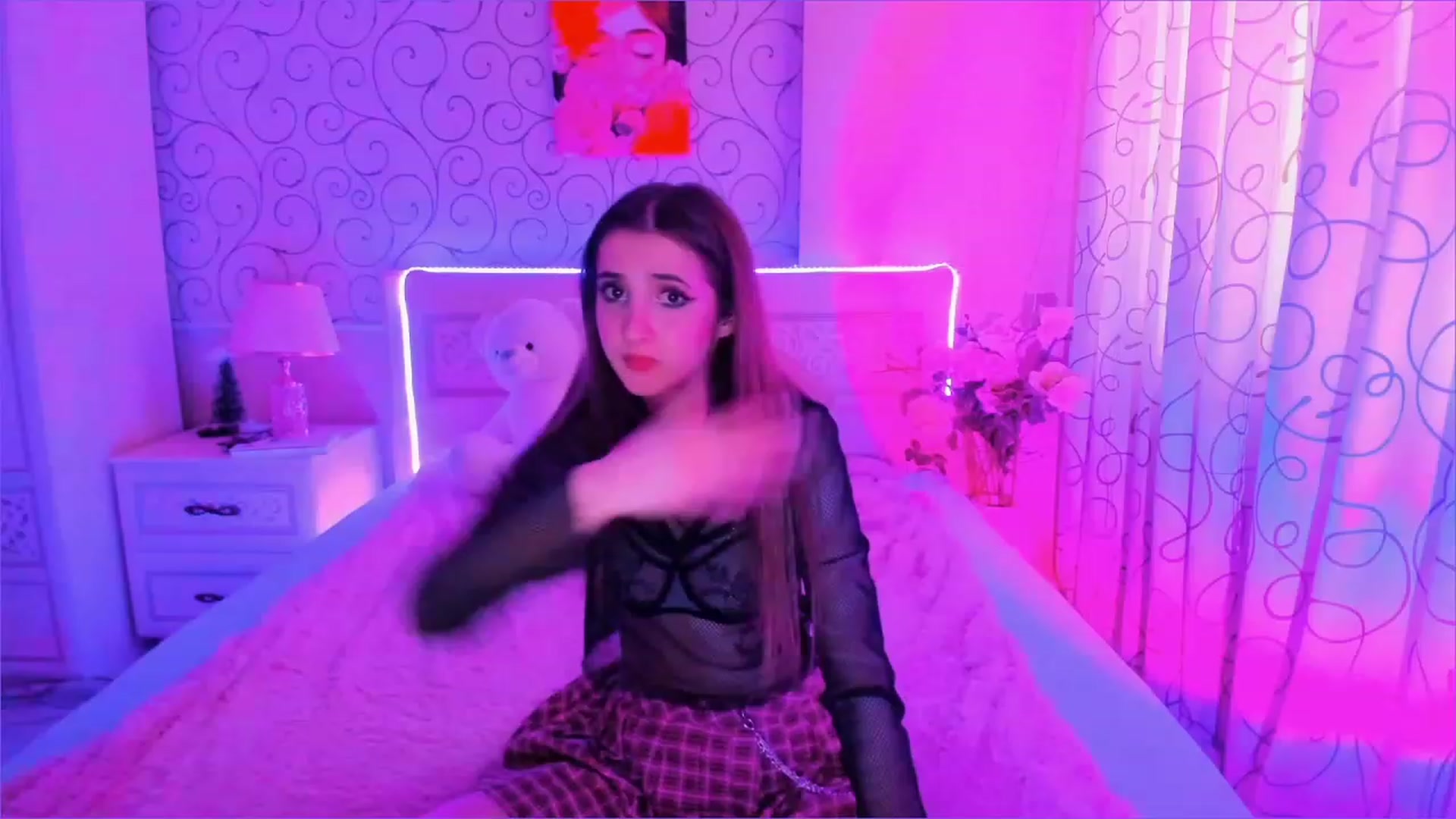 Gallery image thumbnail from Moroccandia's myfreecams stream on, 02/28/2023, 12:06 image 14 of 20