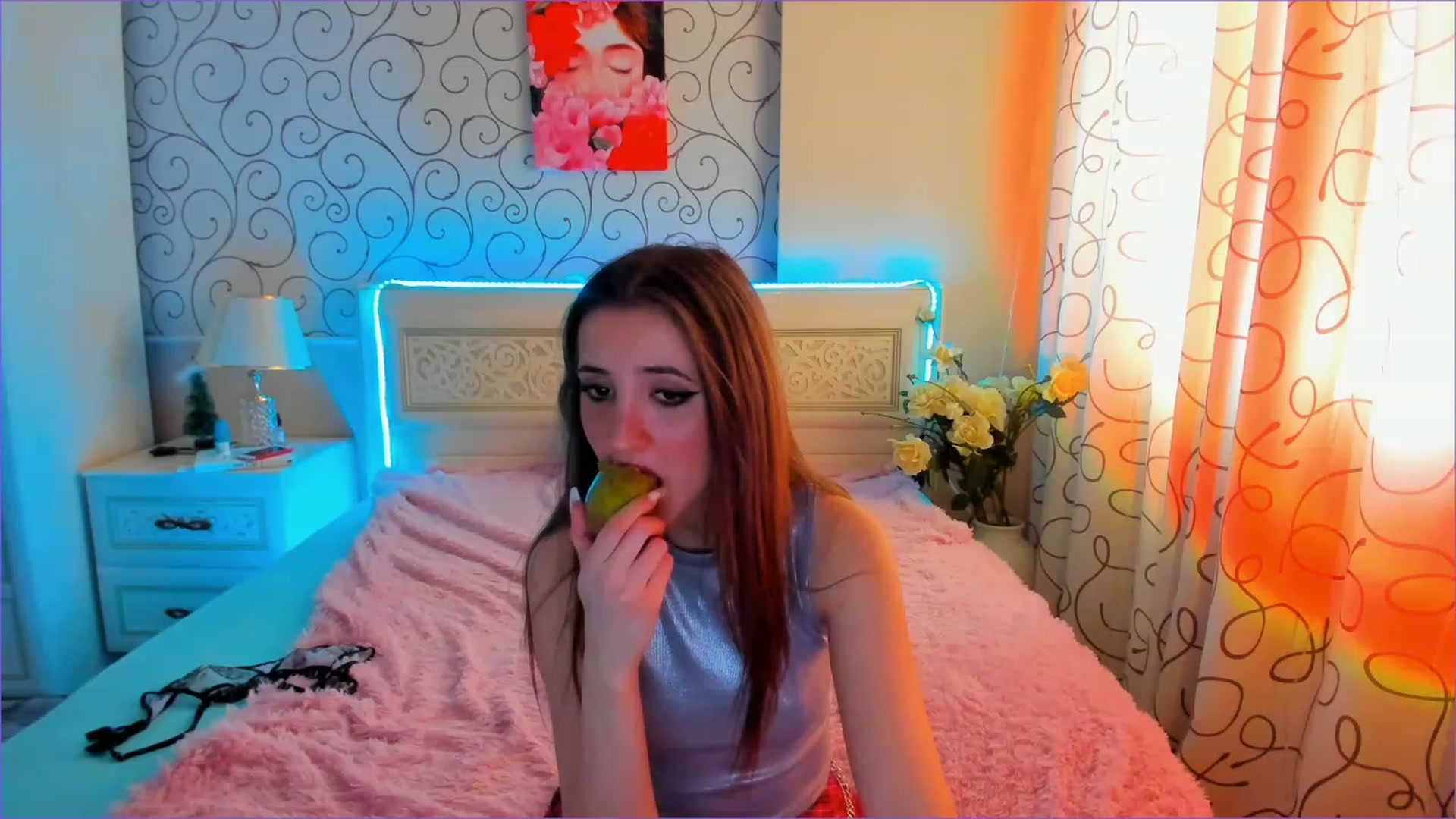 Gallery image thumbnail from Moroccandia's myfreecams stream on, 03/17/2023, 11:13 image 7 of 20