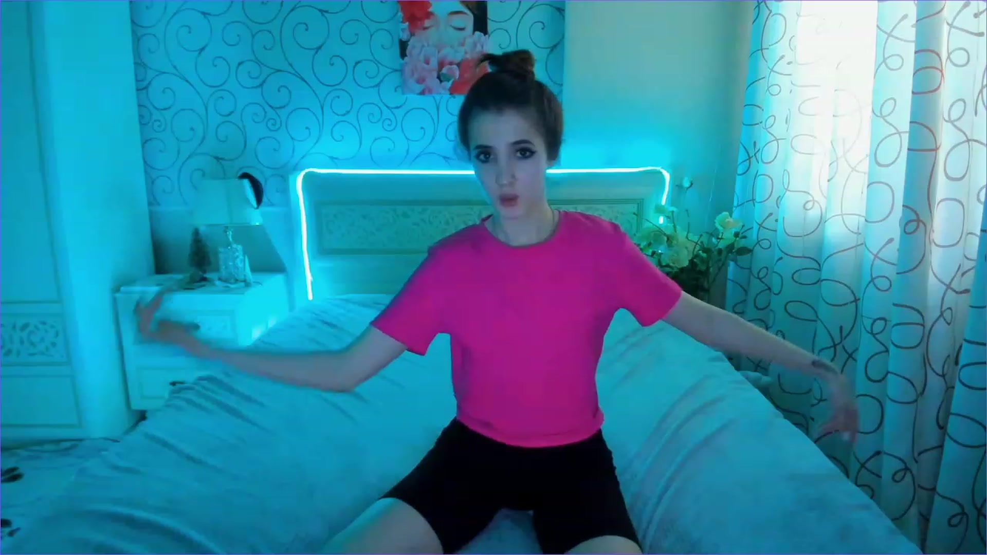 Gallery image thumbnail from Moroccandia's myfreecams stream on, 04/25/2023, 11:32 image 18 of 20