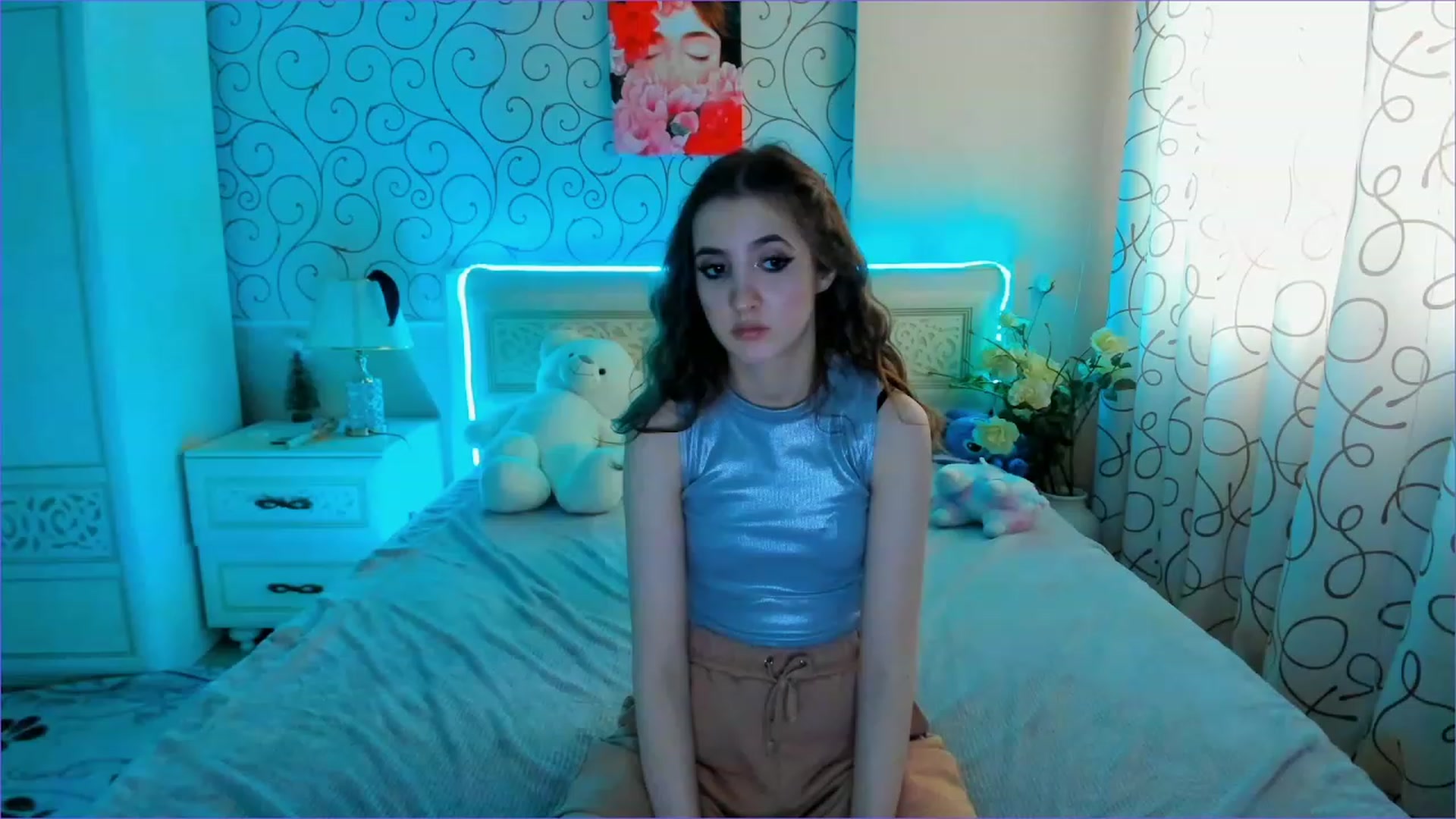 Gallery image thumbnail from Moroccandia's myfreecams stream on, 05/16/2023, 11:15 image 16 of 20