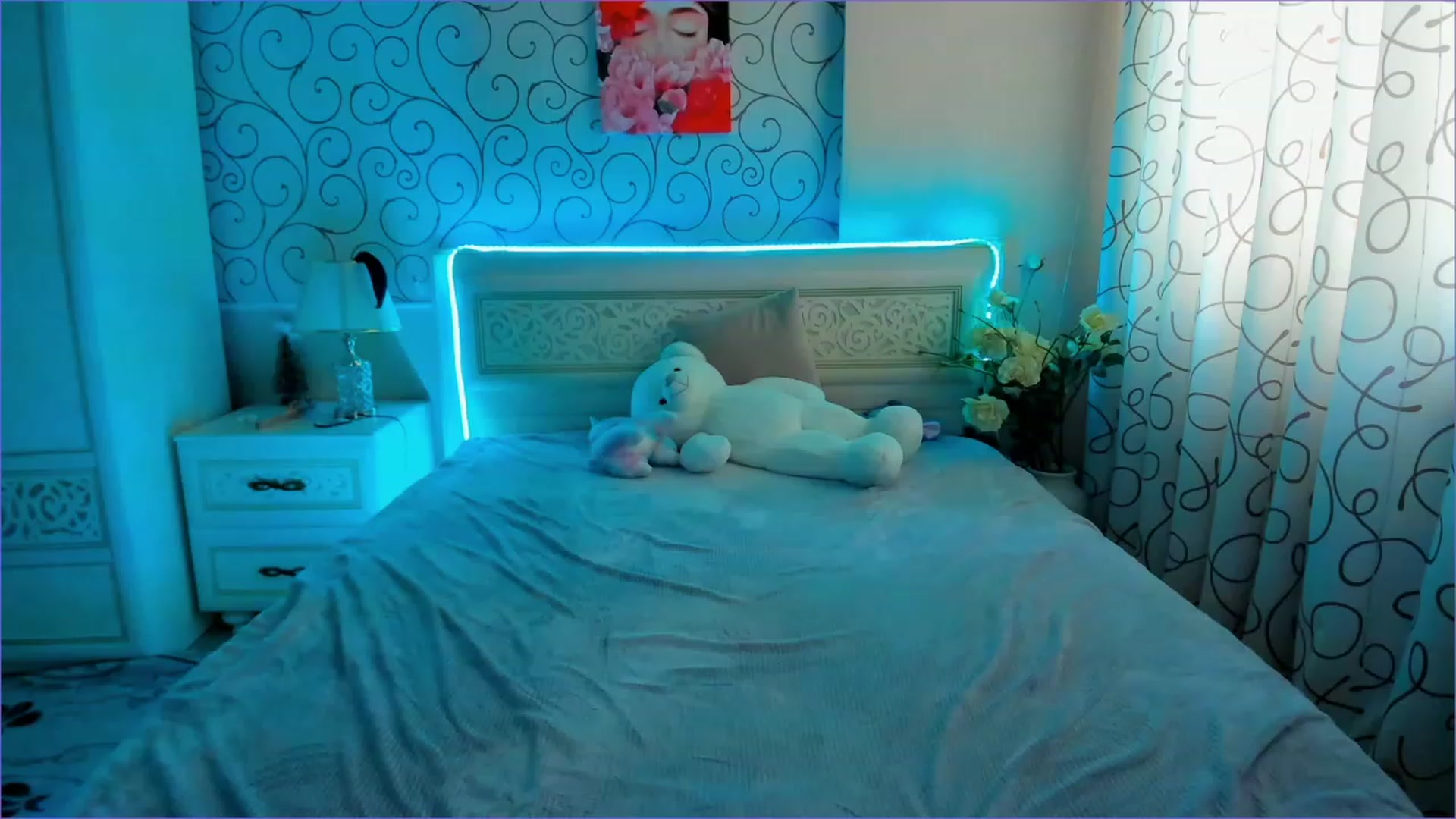 Gallery image thumbnail from Moroccandia's myfreecams stream on, 05/17/2023, 10:44 image 15 of 20