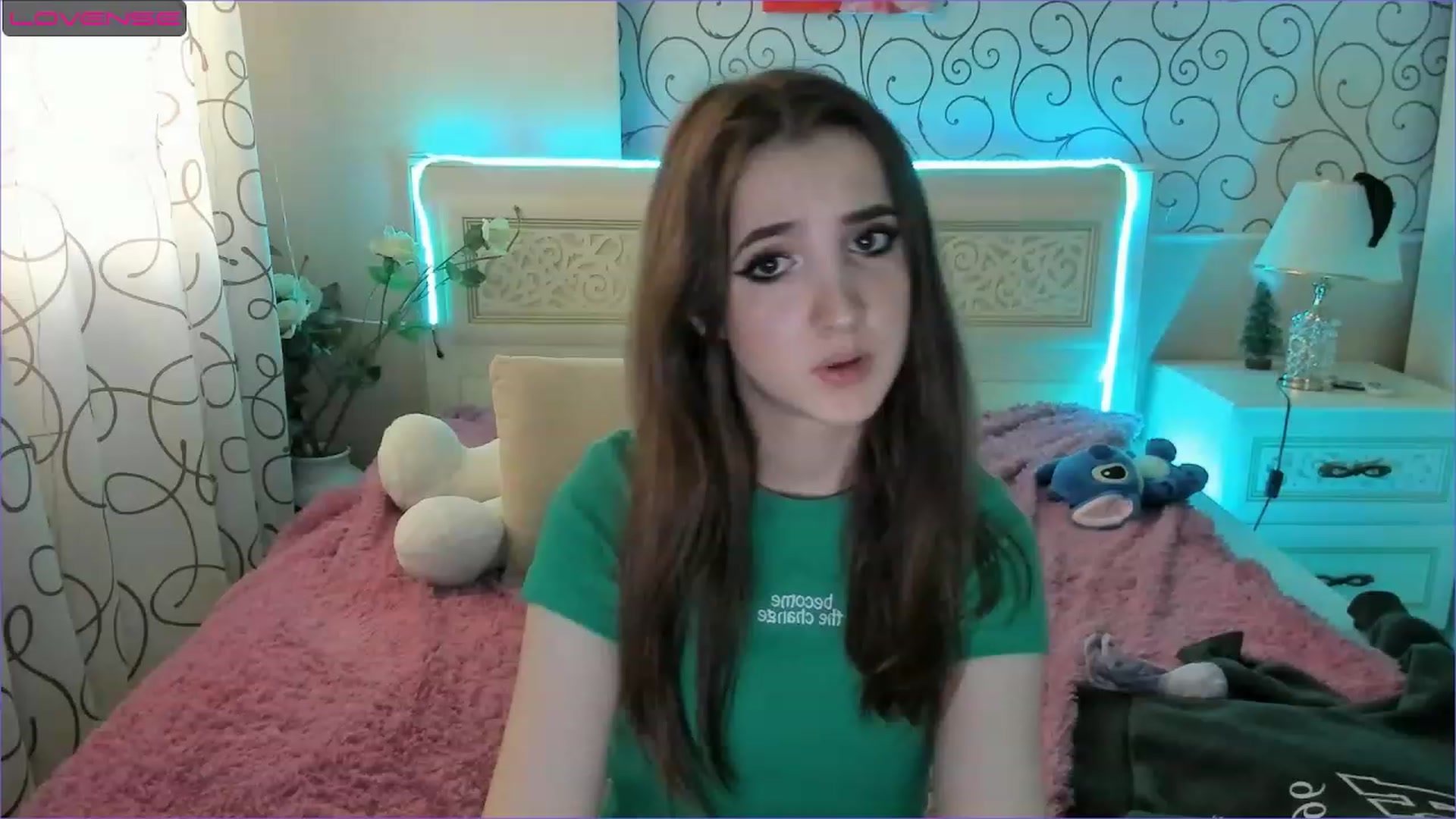 Gallery image thumbnail from Moroccandia's myfreecams stream on, 05/27/2023, 11:13 image 18 of 20
