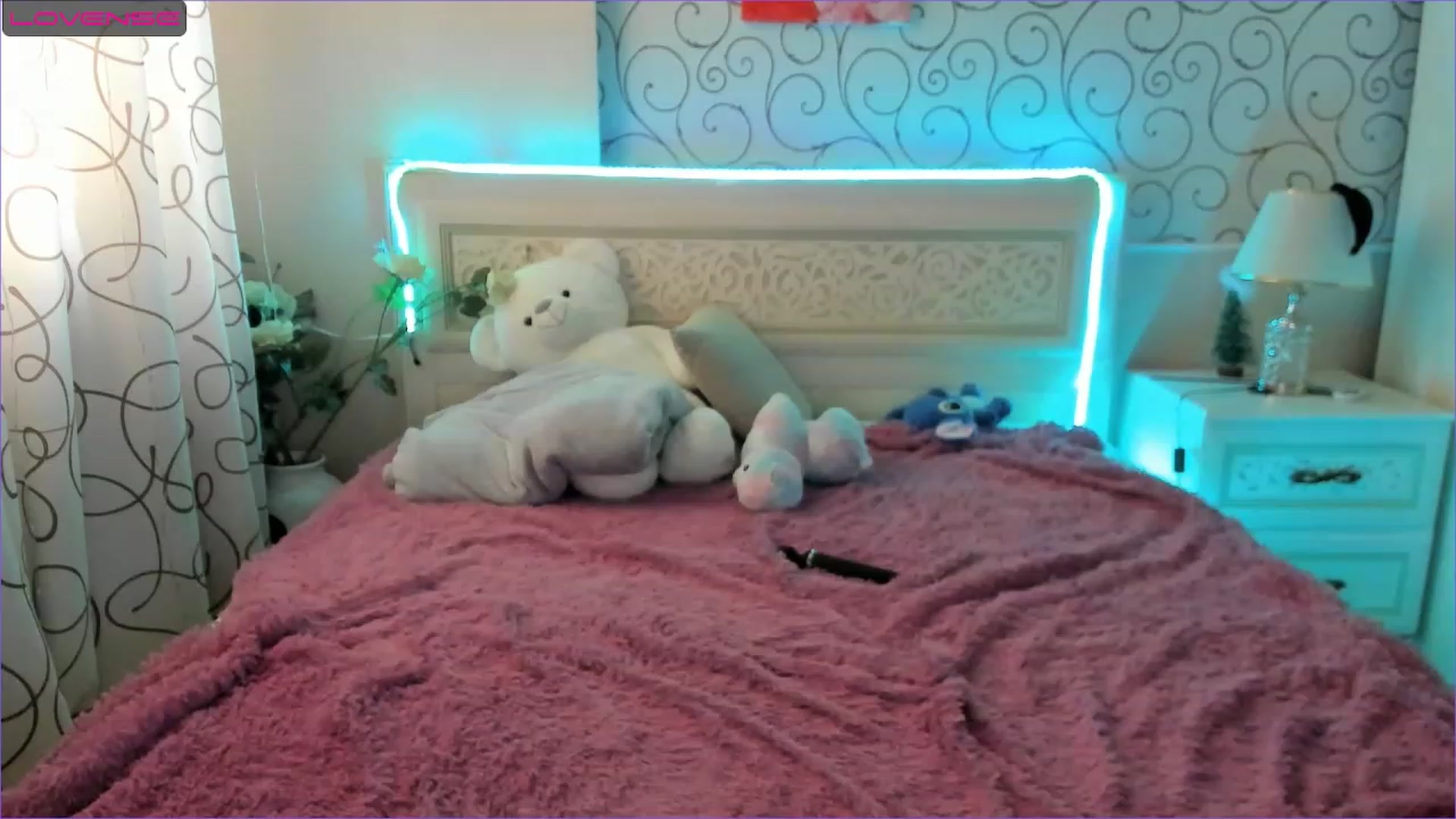 Gallery image thumbnail from Moroccandia's myfreecams stream on, 05/31/2023, 09:31 image 9 of 20