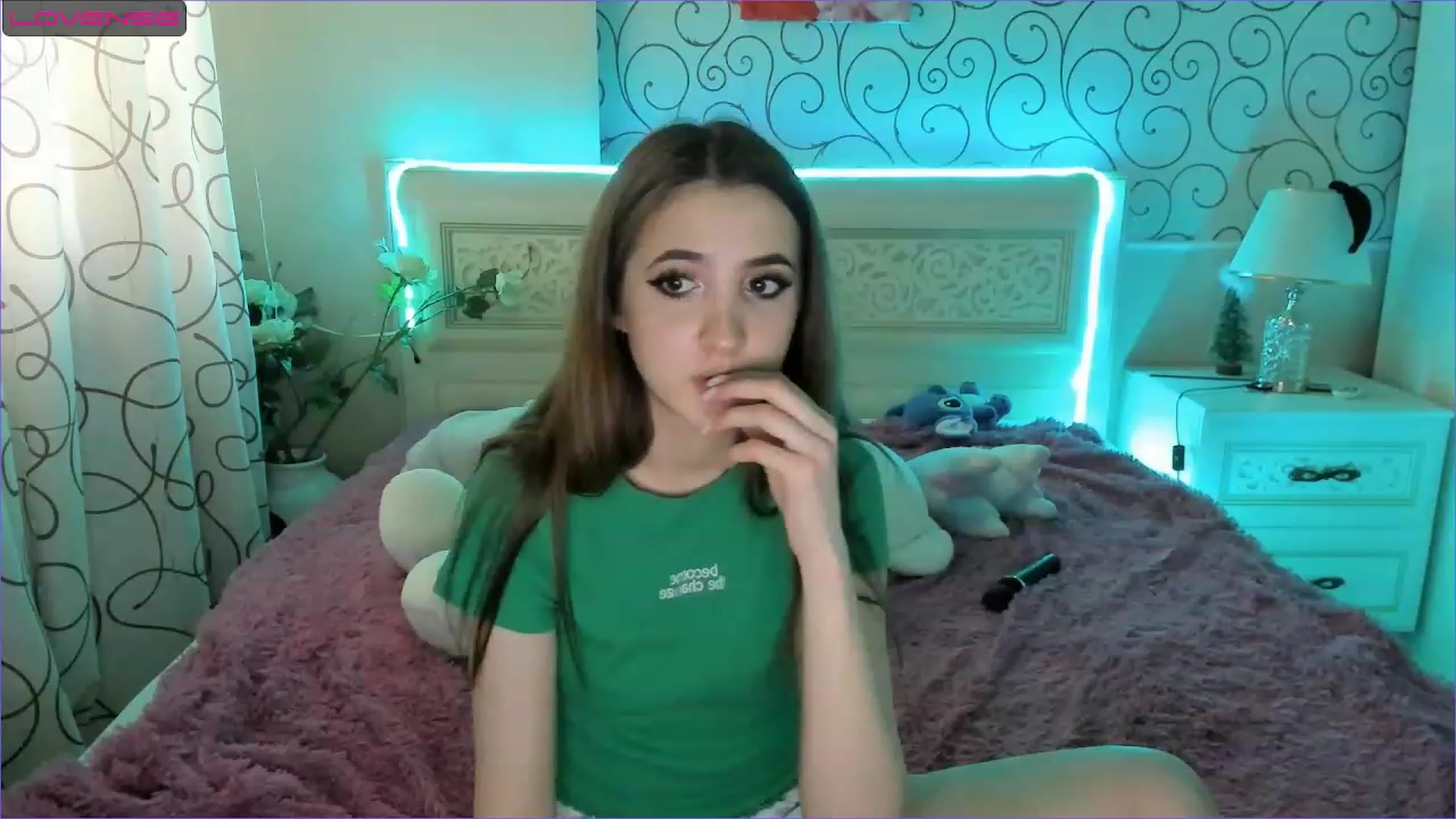Gallery image thumbnail from Moroccandia's myfreecams stream on, 05/31/2023, 11:43 image 13 of 20