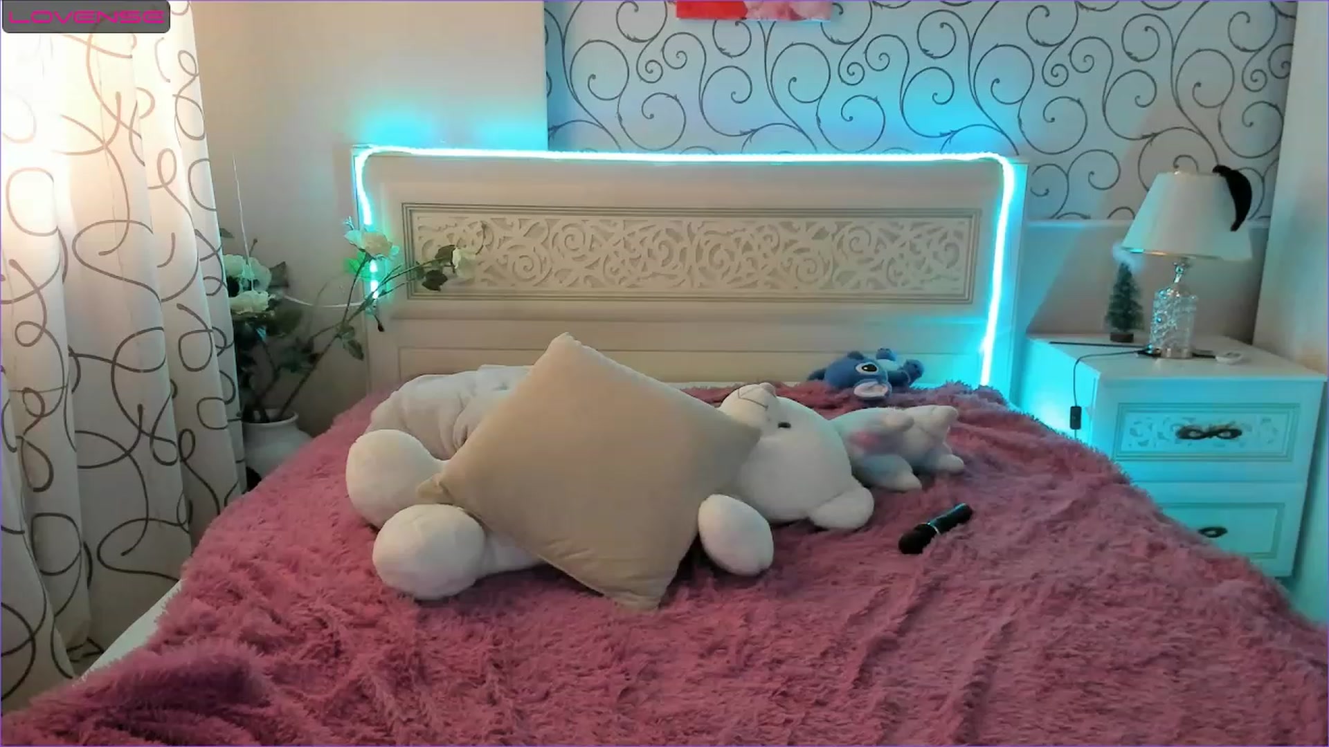 Gallery image thumbnail from Moroccandia's myfreecams stream on, 05/31/2023, 11:43 image 3 of 20
