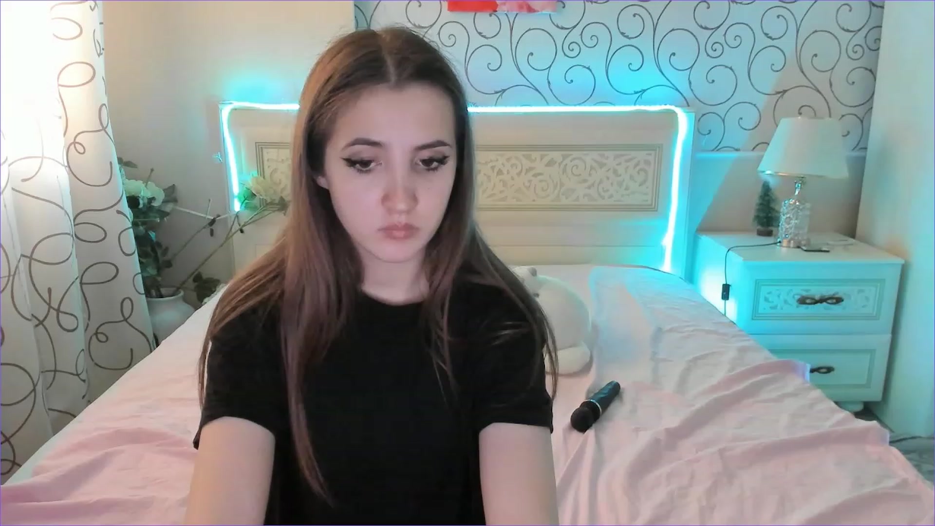 Gallery image thumbnail from Moroccandia's myfreecams stream on, 06/14/2023, 10:10 image 18 of 20